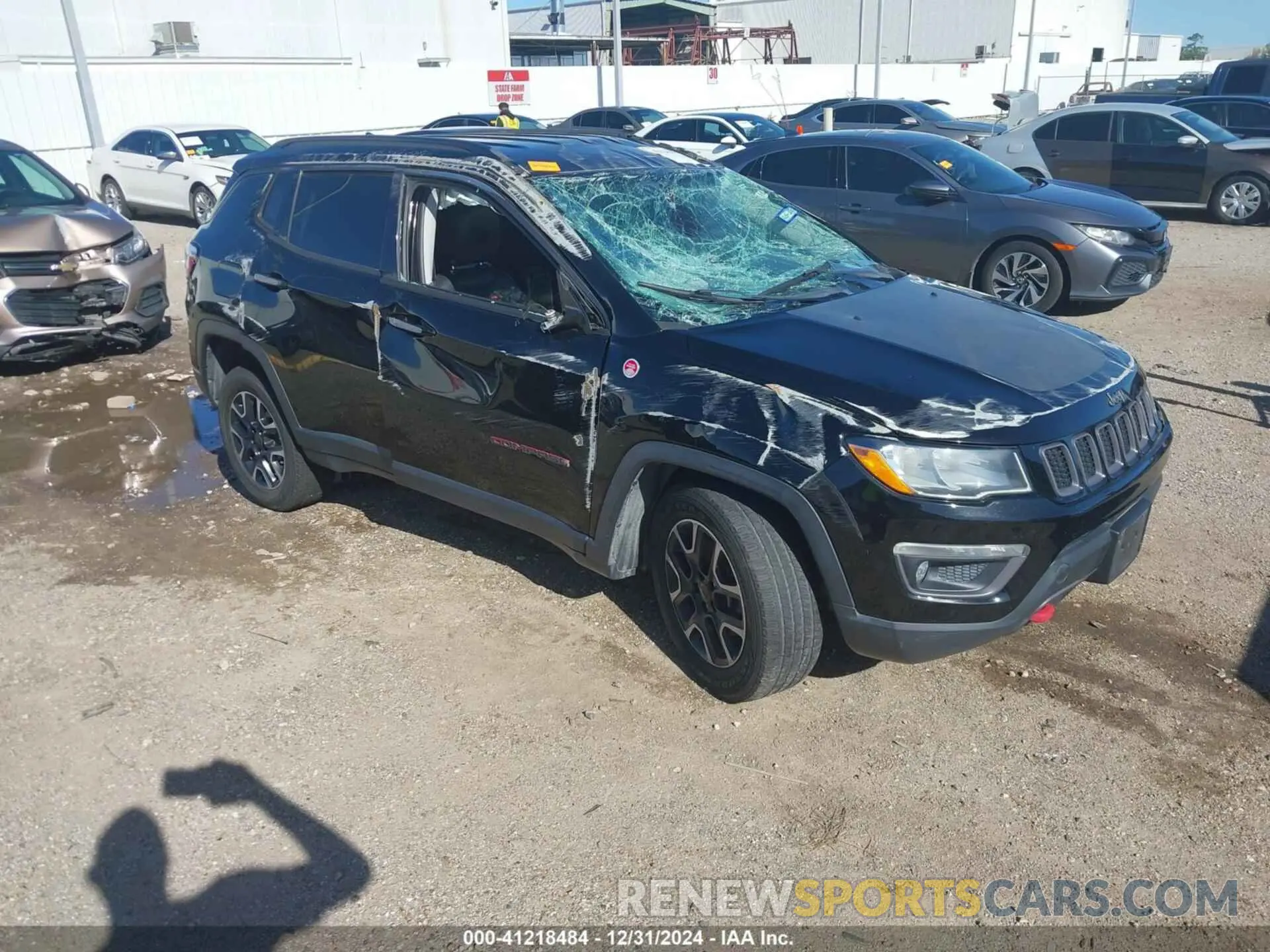1 fotografías del automóvil dañado 3C4NJDDB9KT618154 JEEP COMPASS 2019