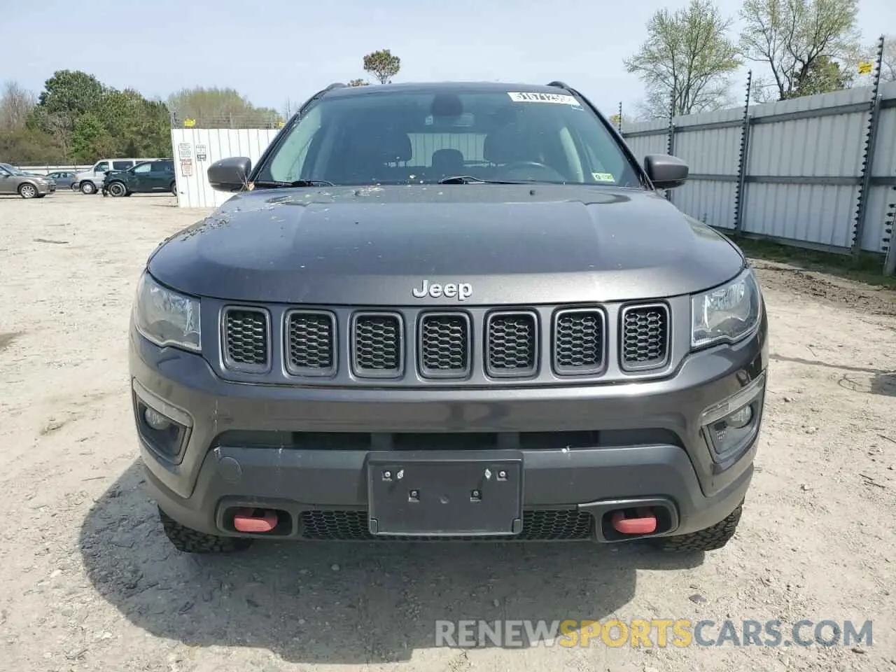 5 fotografías del automóvil dañado 3C4NJDDB9KT668729 JEEP COMPASS 2019