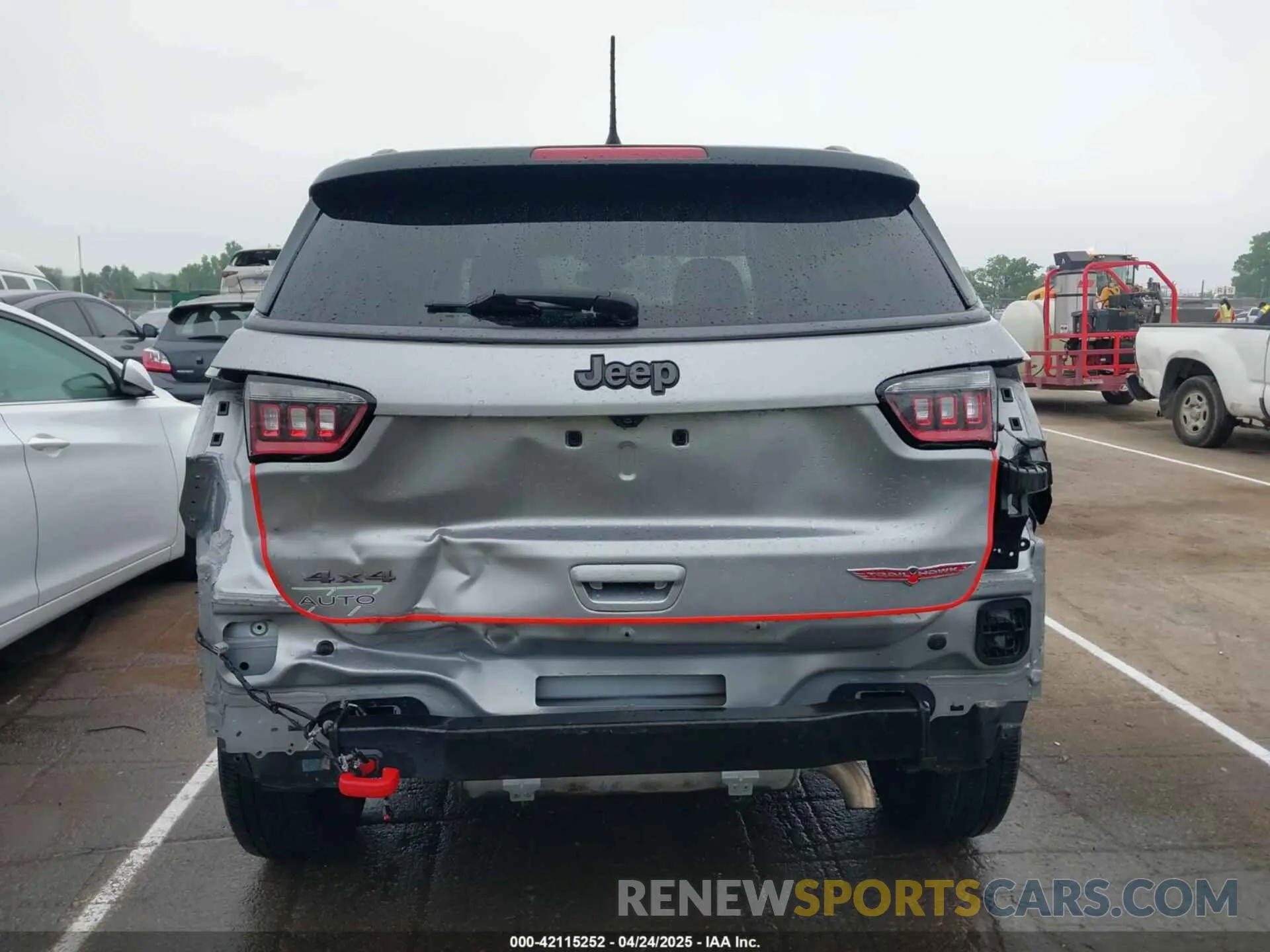 17 fotografías del automóvil dañado 3C4NJDDB9KT721767 JEEP COMPASS 2019