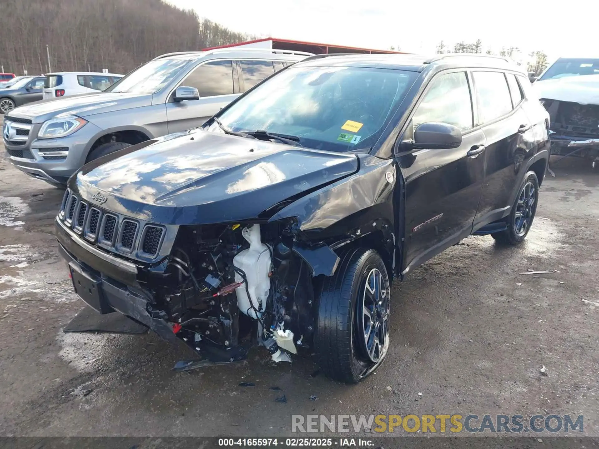 2 fotografías del automóvil dañado 3C4NJDDBXKT671364 JEEP COMPASS 2019