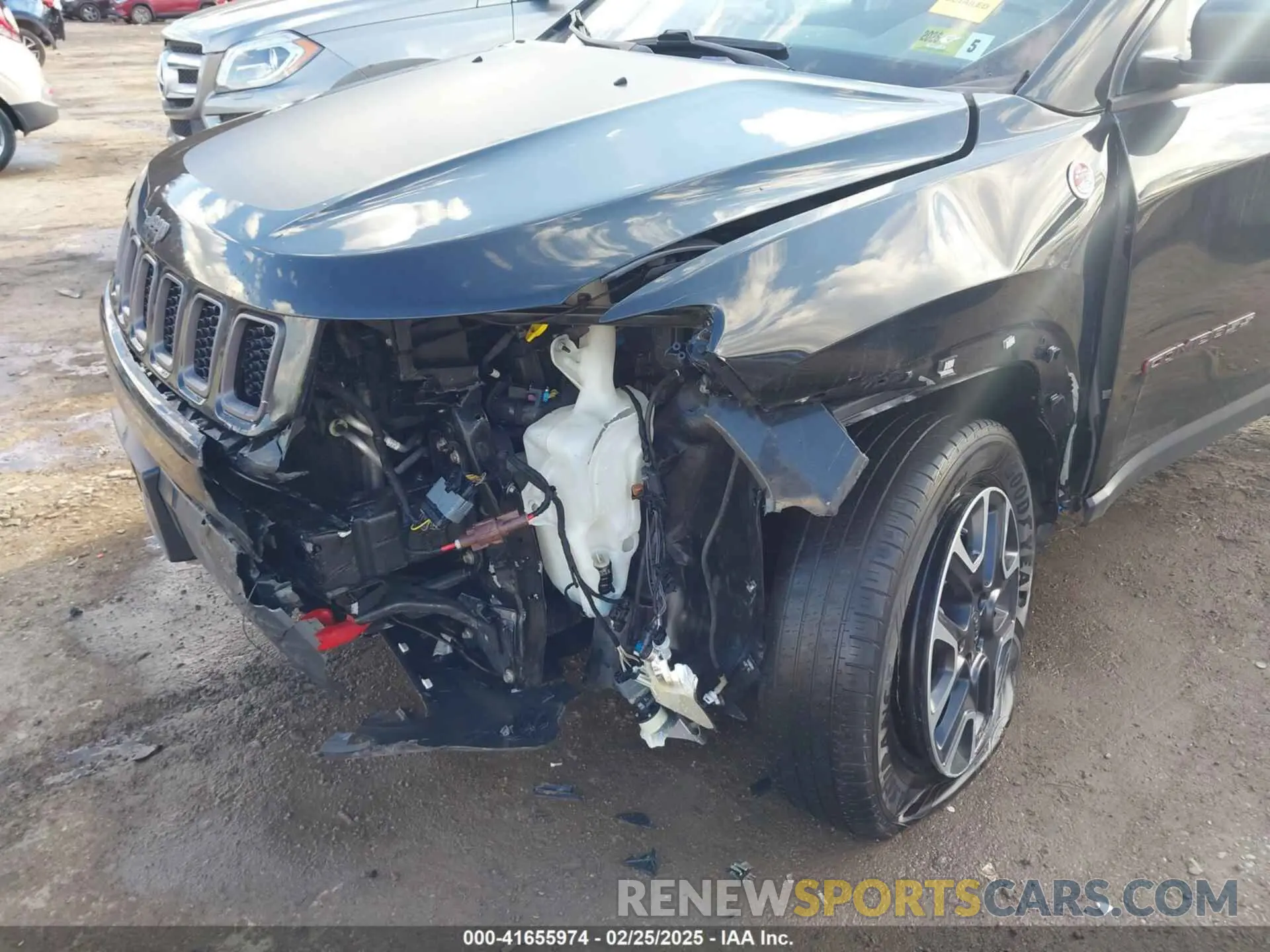 6 fotografías del automóvil dañado 3C4NJDDBXKT671364 JEEP COMPASS 2019