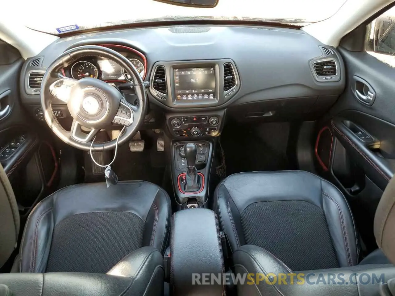 8 fotografías del automóvil dañado 3C4NJDDBXKT671591 JEEP COMPASS 2019