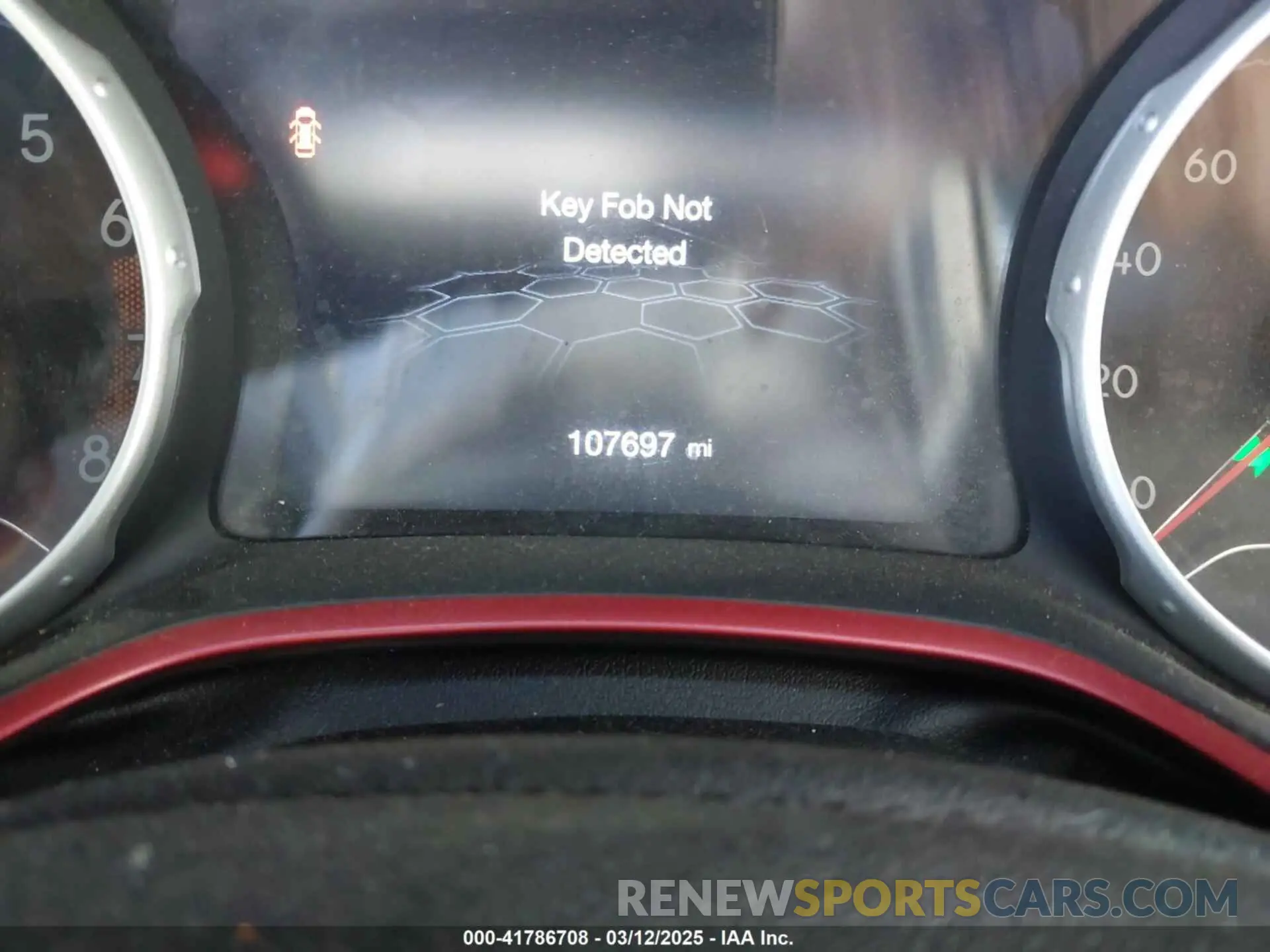 14 fotografías del automóvil dañado 3C4NJDDBXKT811171 JEEP COMPASS 2019