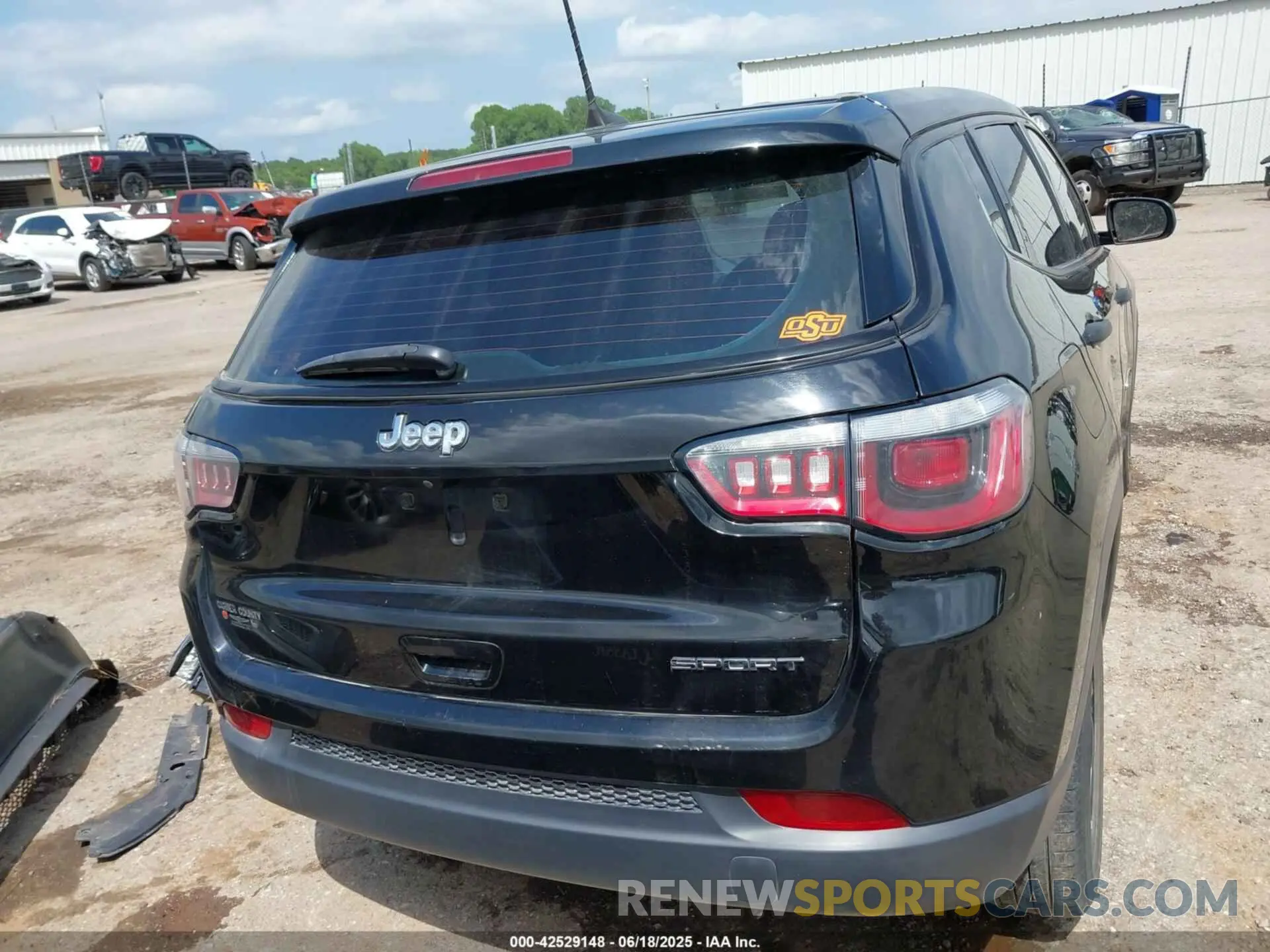 17 fotografías del automóvil dañado 3C4NJCAB6LT141490 JEEP COMPASS 2020