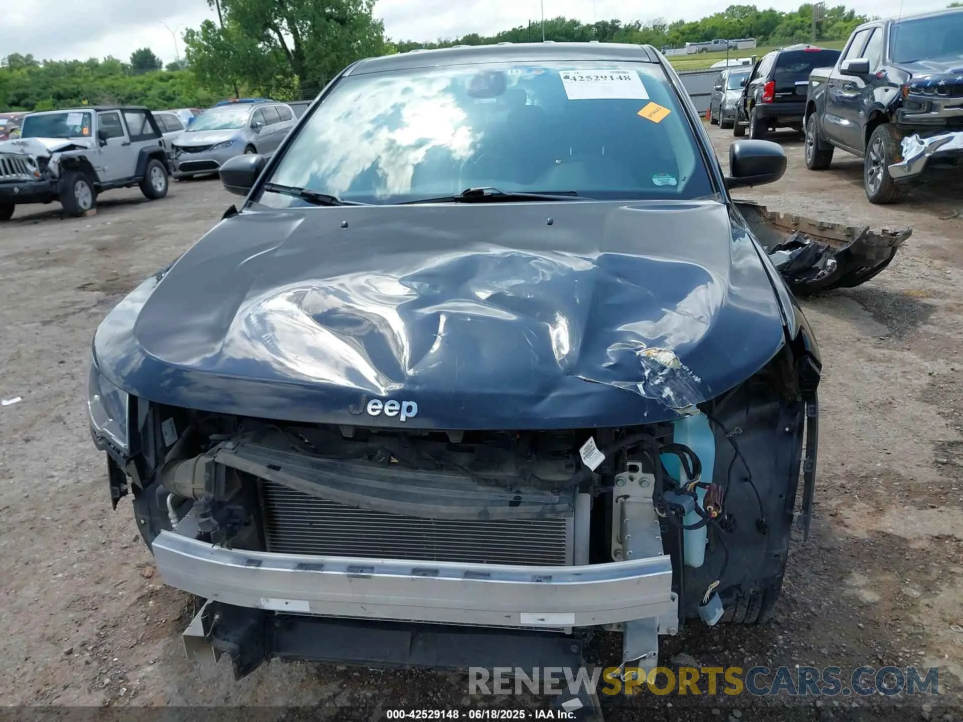 6 fotografías del automóvil dañado 3C4NJCAB6LT141490 JEEP COMPASS 2020