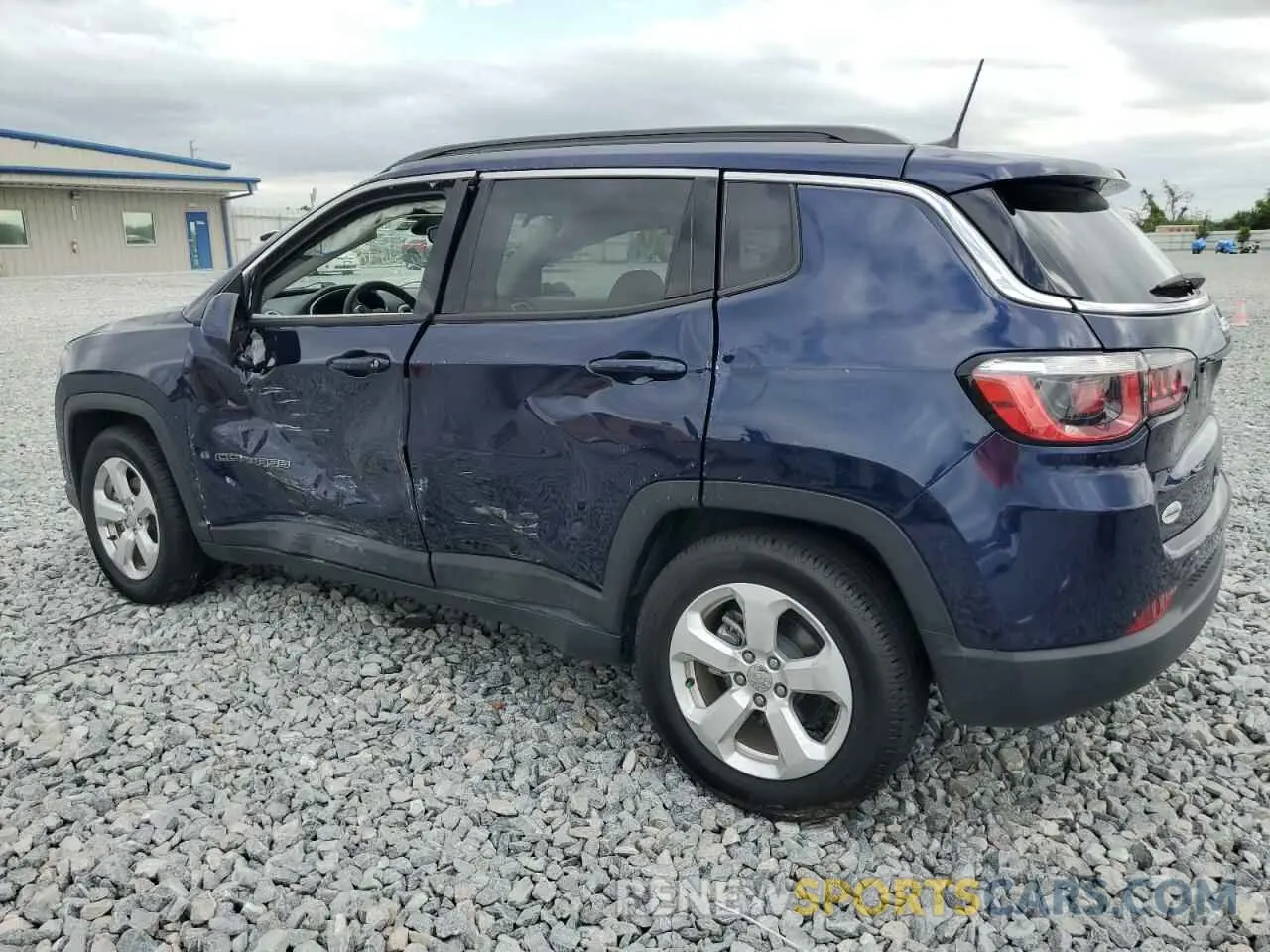 2 fotografías del automóvil dañado 3C4NJCBB2LT159063 JEEP COMPASS 2020
