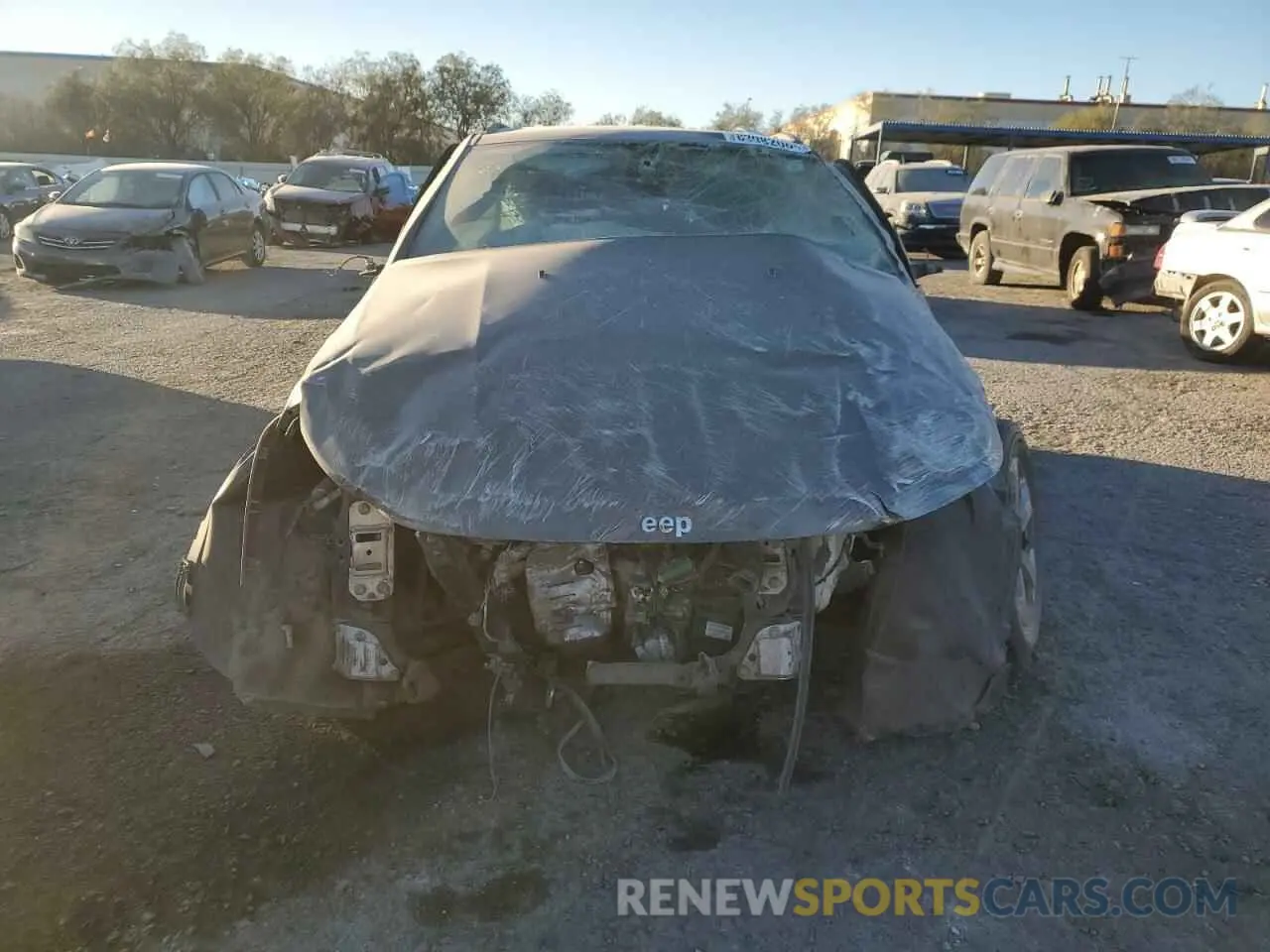 5 fotografías del automóvil dañado 3C4NJCBB2LT169561 JEEP COMPASS 2020