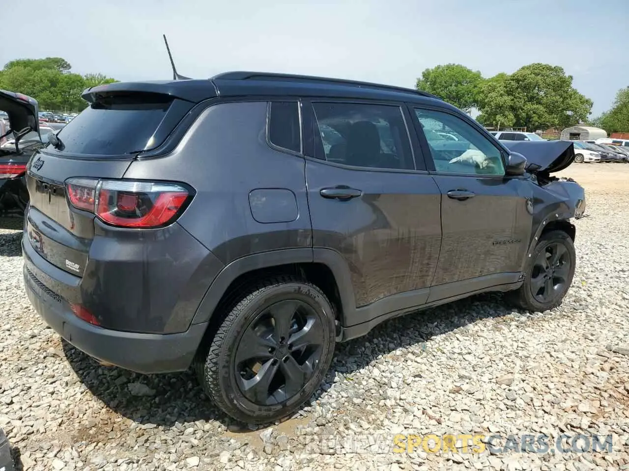 3 fotografías del automóvil dañado 3C4NJCBB3LT229797 JEEP COMPASS 2020