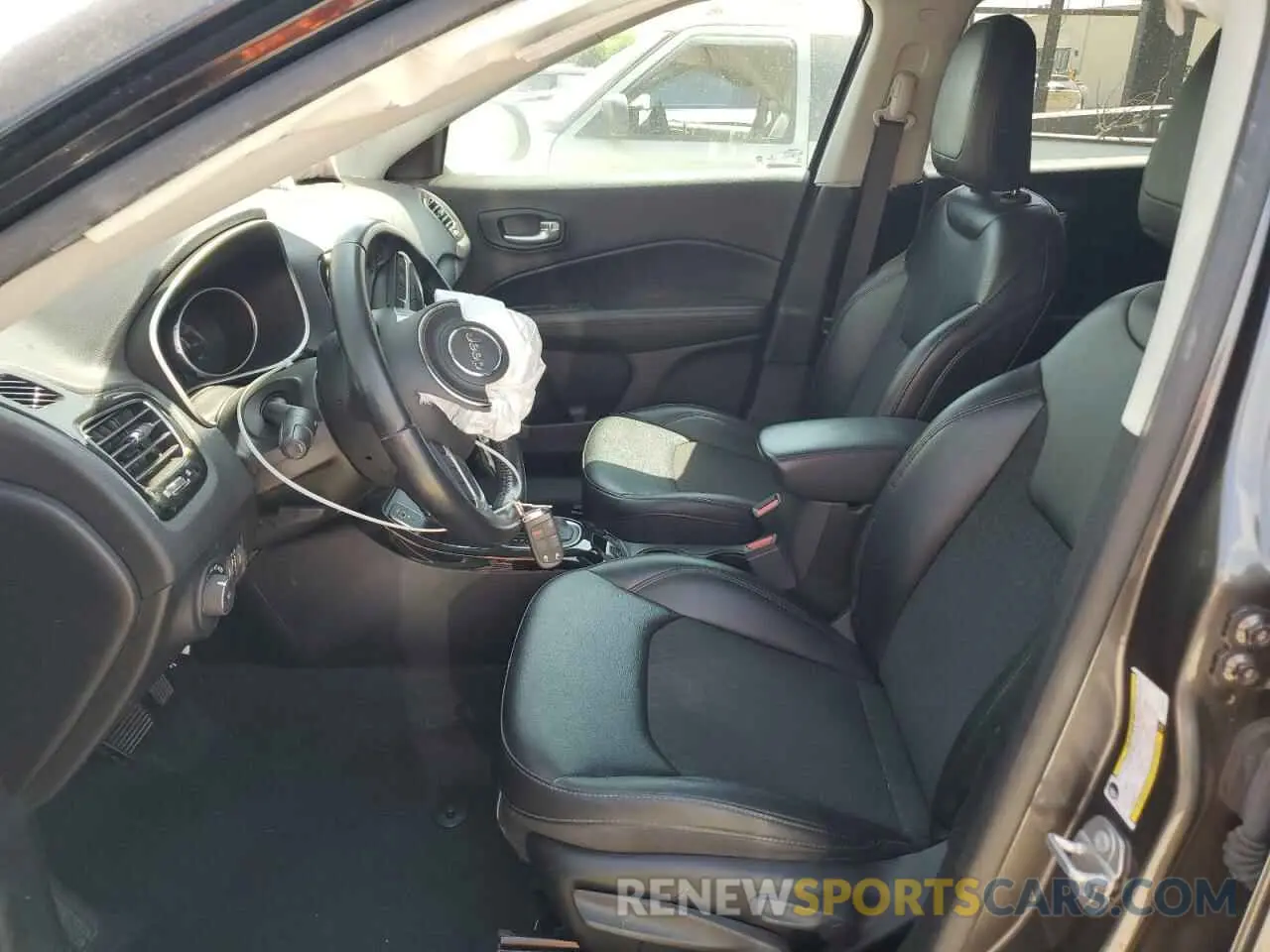 7 fotografías del automóvil dañado 3C4NJCBB3LT229797 JEEP COMPASS 2020