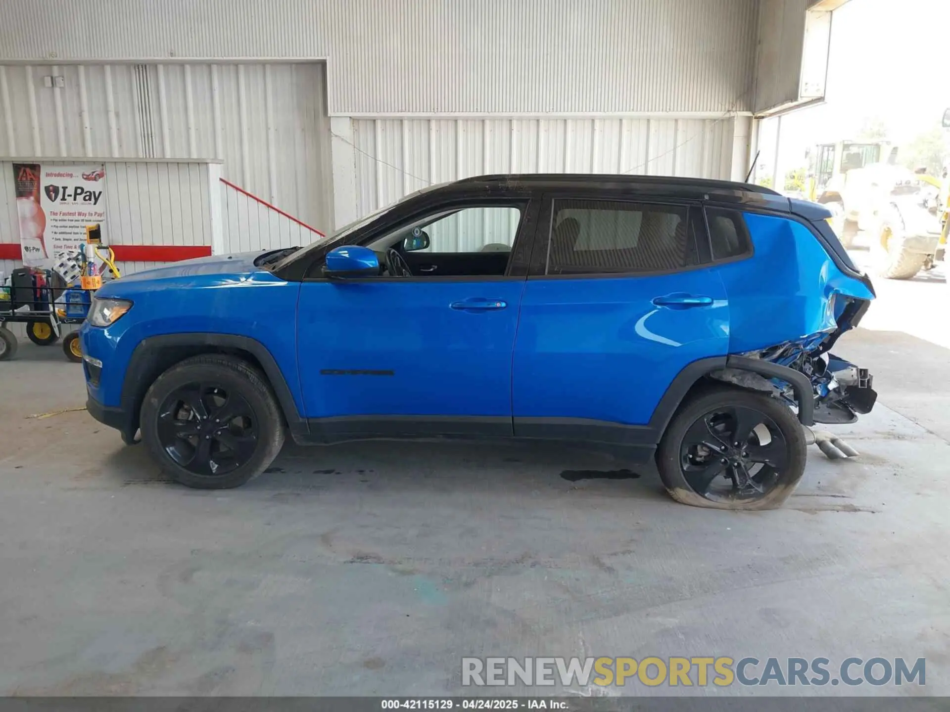 14 fotografías del automóvil dañado 3C4NJCBB3LT257440 JEEP COMPASS 2020