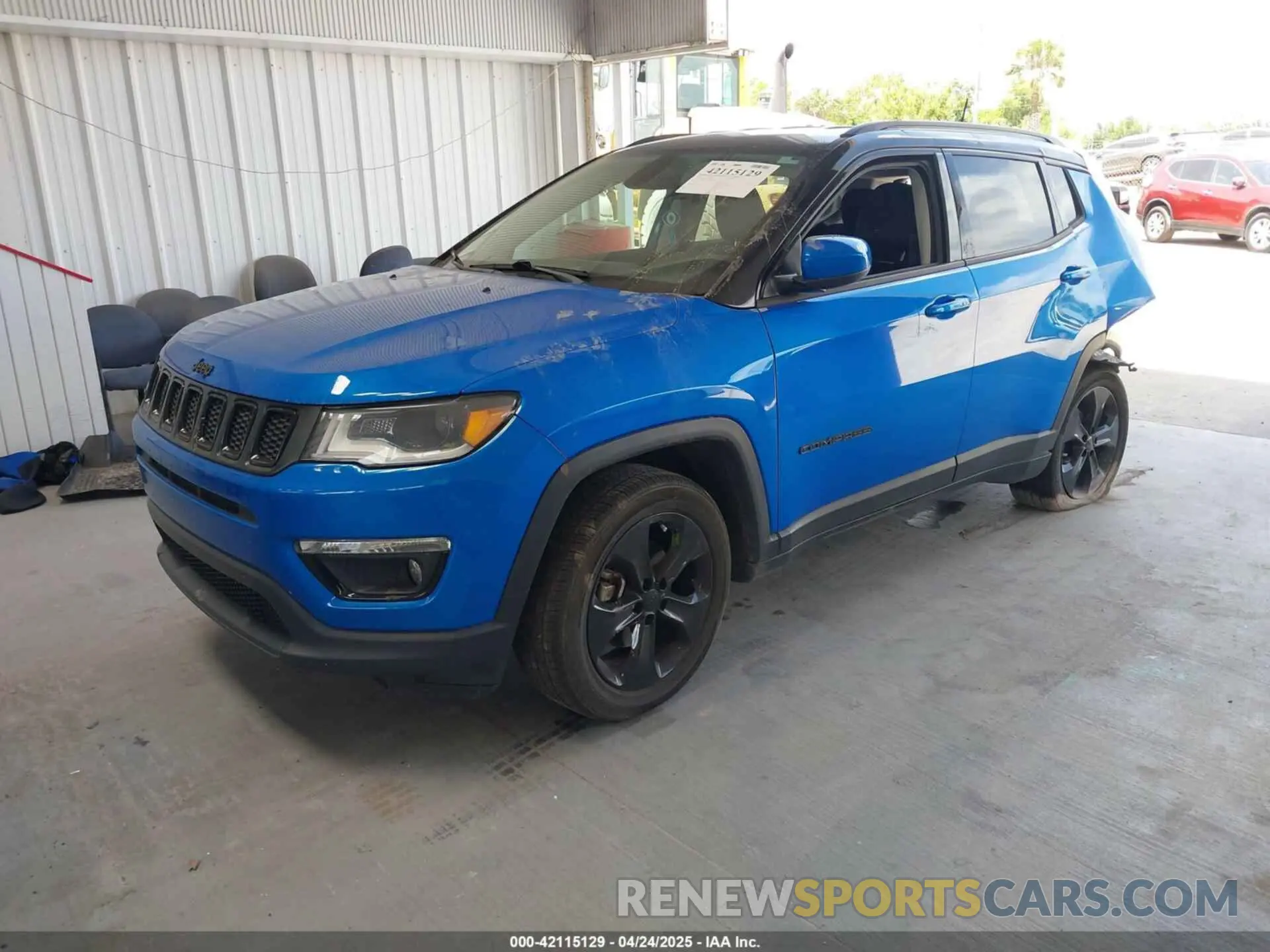 2 fotografías del automóvil dañado 3C4NJCBB3LT257440 JEEP COMPASS 2020