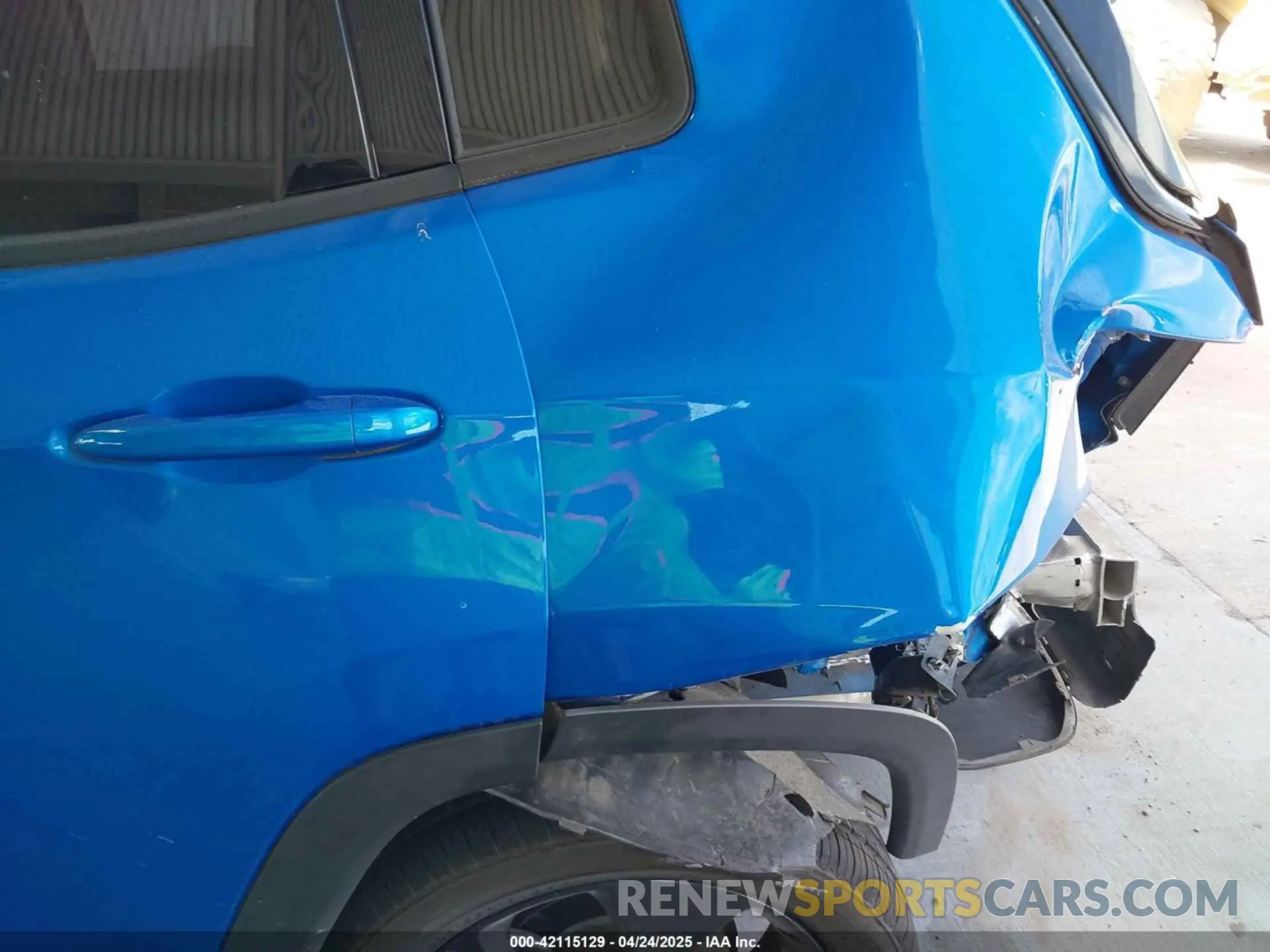 6 fotografías del automóvil dañado 3C4NJCBB3LT257440 JEEP COMPASS 2020