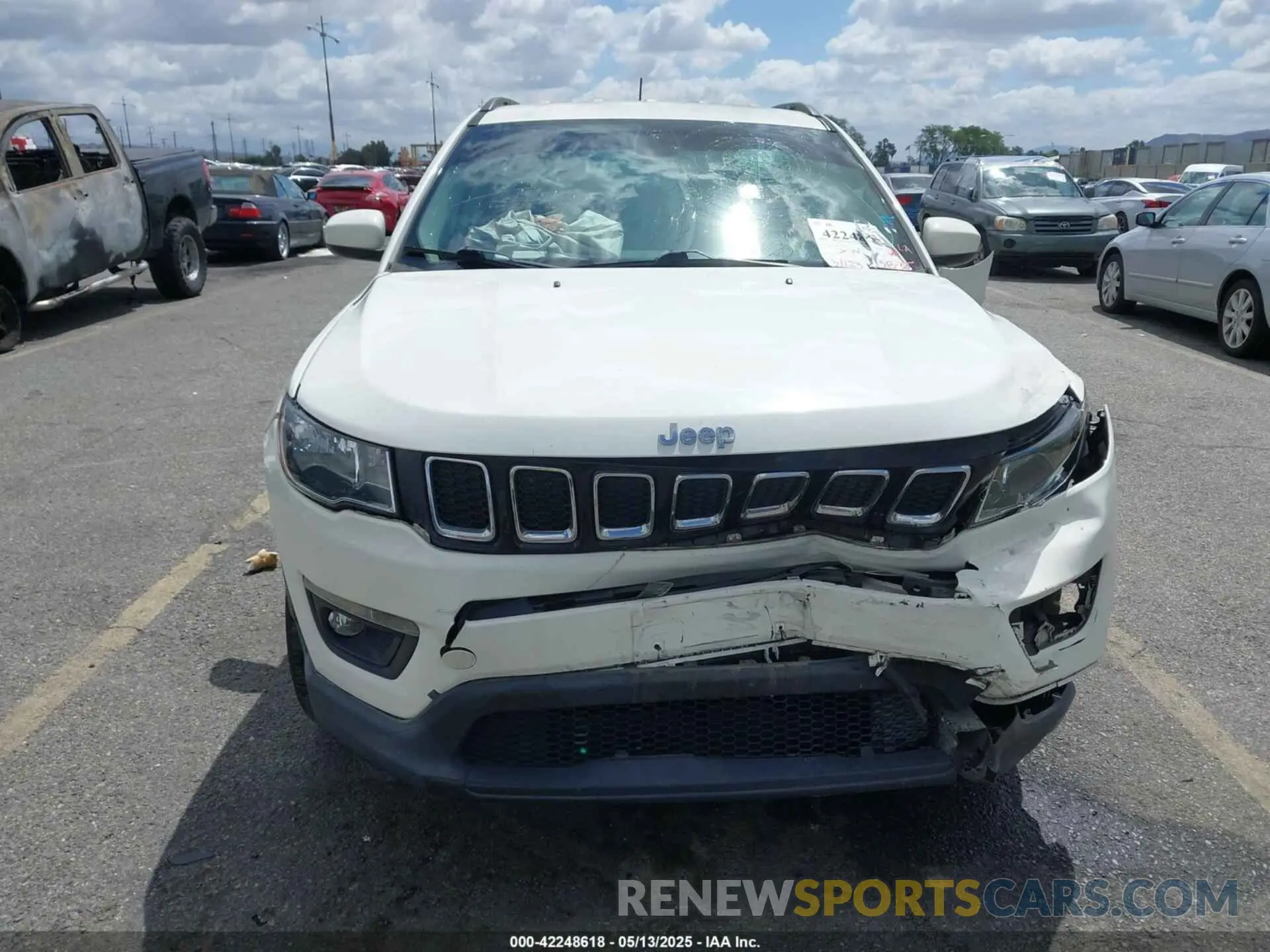 12 fotografías del automóvil dañado 3C4NJCBB4LT141695 JEEP COMPASS 2020