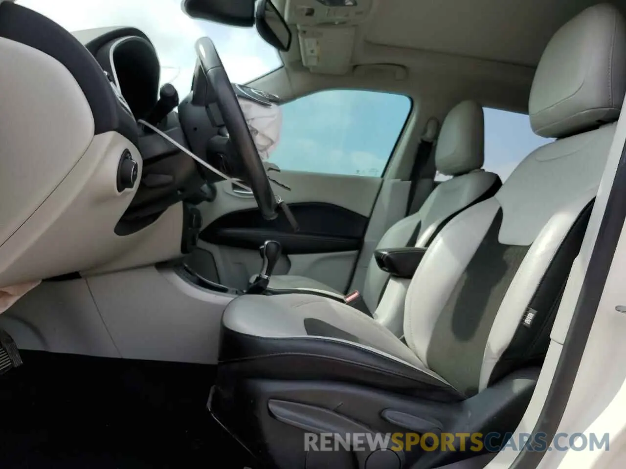 7 fotografías del automóvil dañado 3C4NJCBB4LT142992 JEEP COMPASS 2020