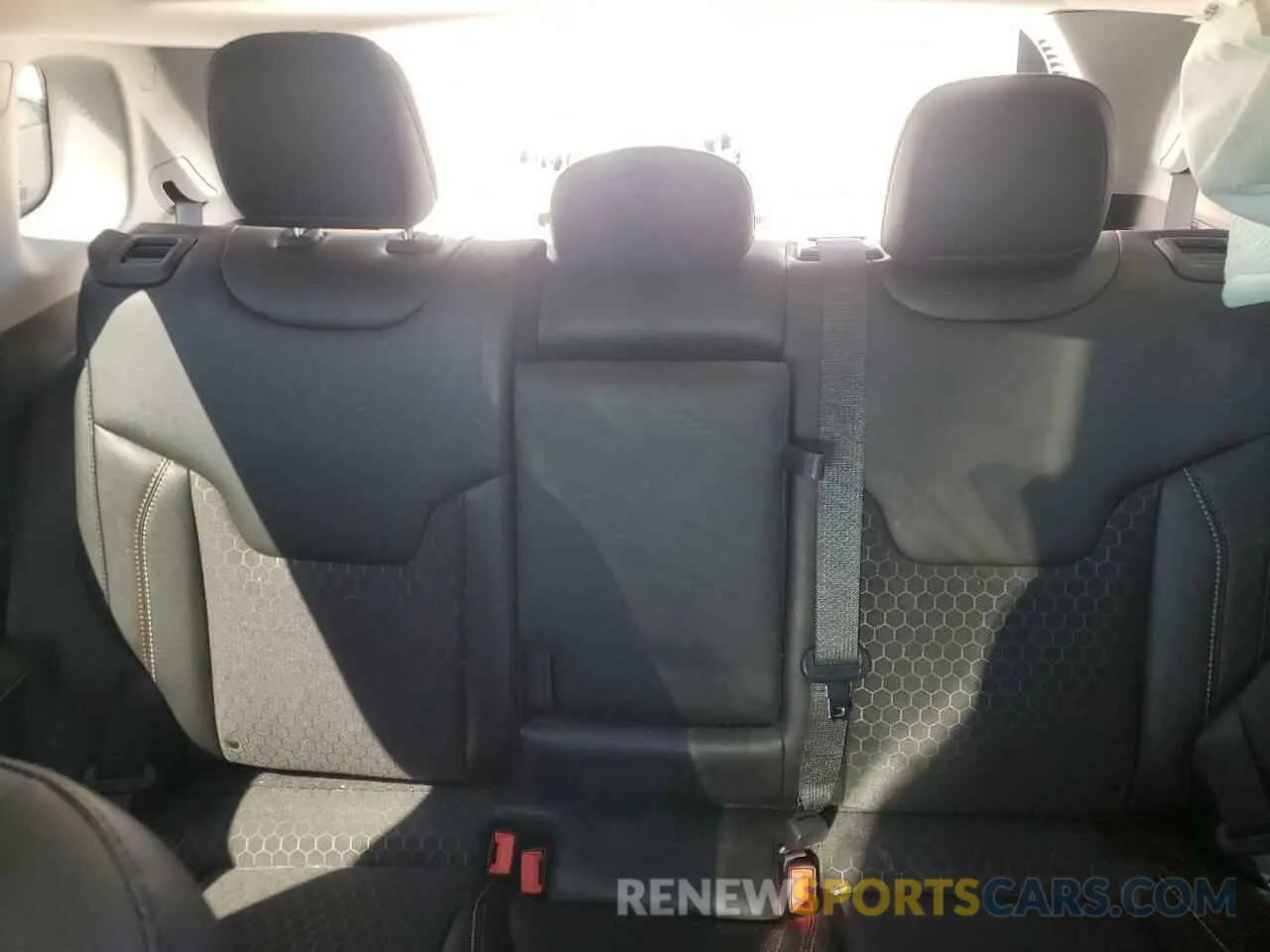 10 fotografías del automóvil dañado 3C4NJCBB7LT224733 JEEP COMPASS 2020