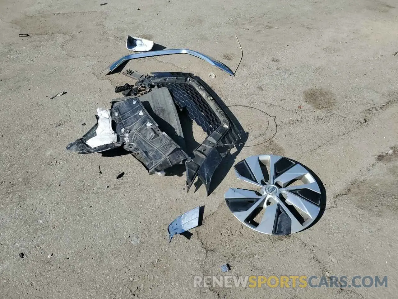 13 fotografías del automóvil dañado 3C4NJCBB8LT257269 JEEP COMPASS 2020