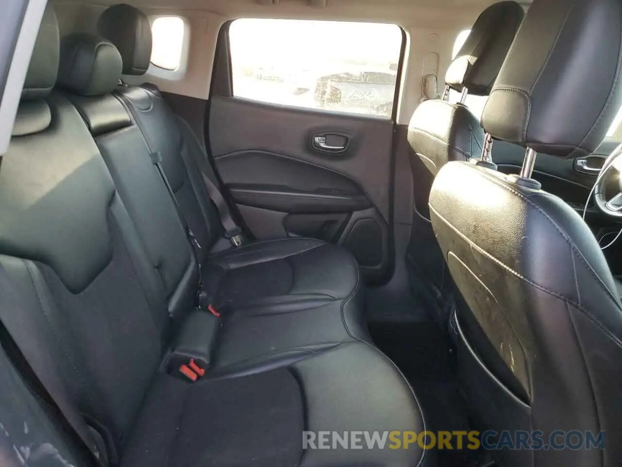 10 fotografías del automóvil dañado 3C4NJCBB9LT176748 JEEP COMPASS 2020