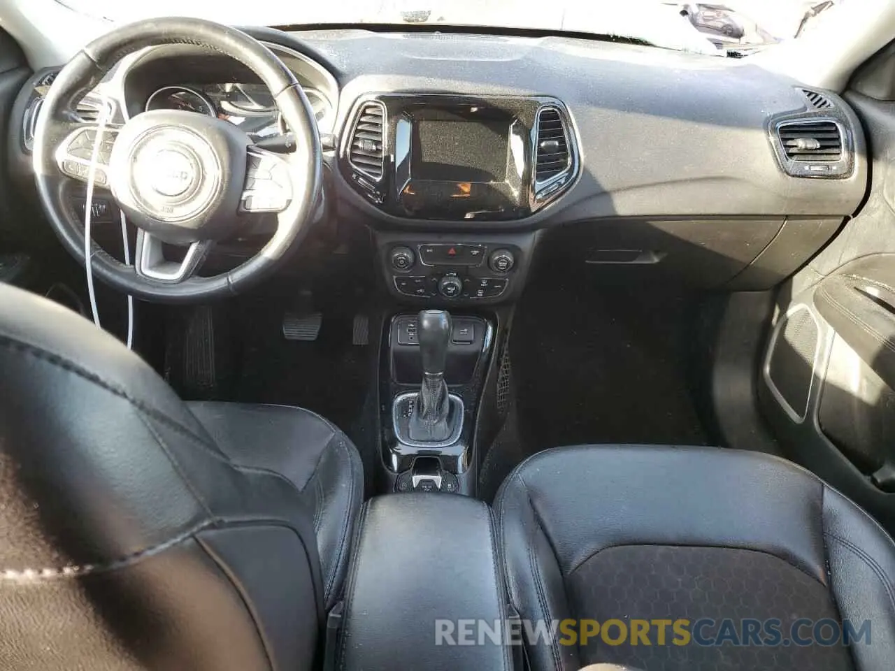 8 fotografías del automóvil dañado 3C4NJCBB9LT176748 JEEP COMPASS 2020