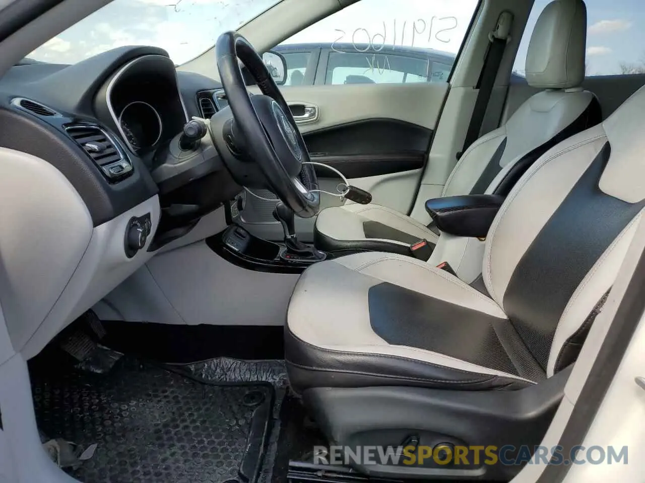 7 fotografías del automóvil dañado 3C4NJCCB2LT128992 JEEP COMPASS 2020