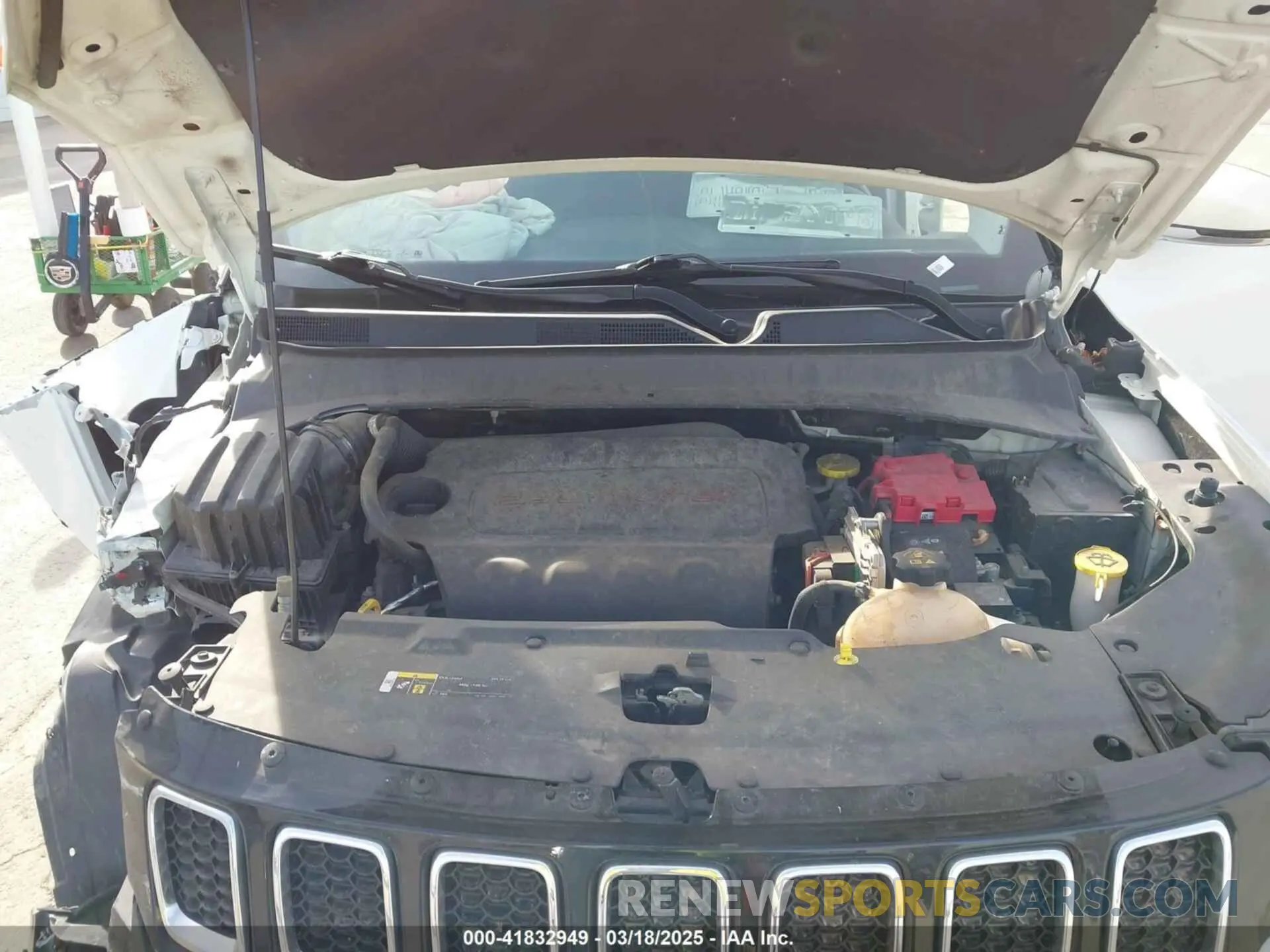 10 fotografías del automóvil dañado 3C4NJCCB2LT247237 JEEP COMPASS 2020