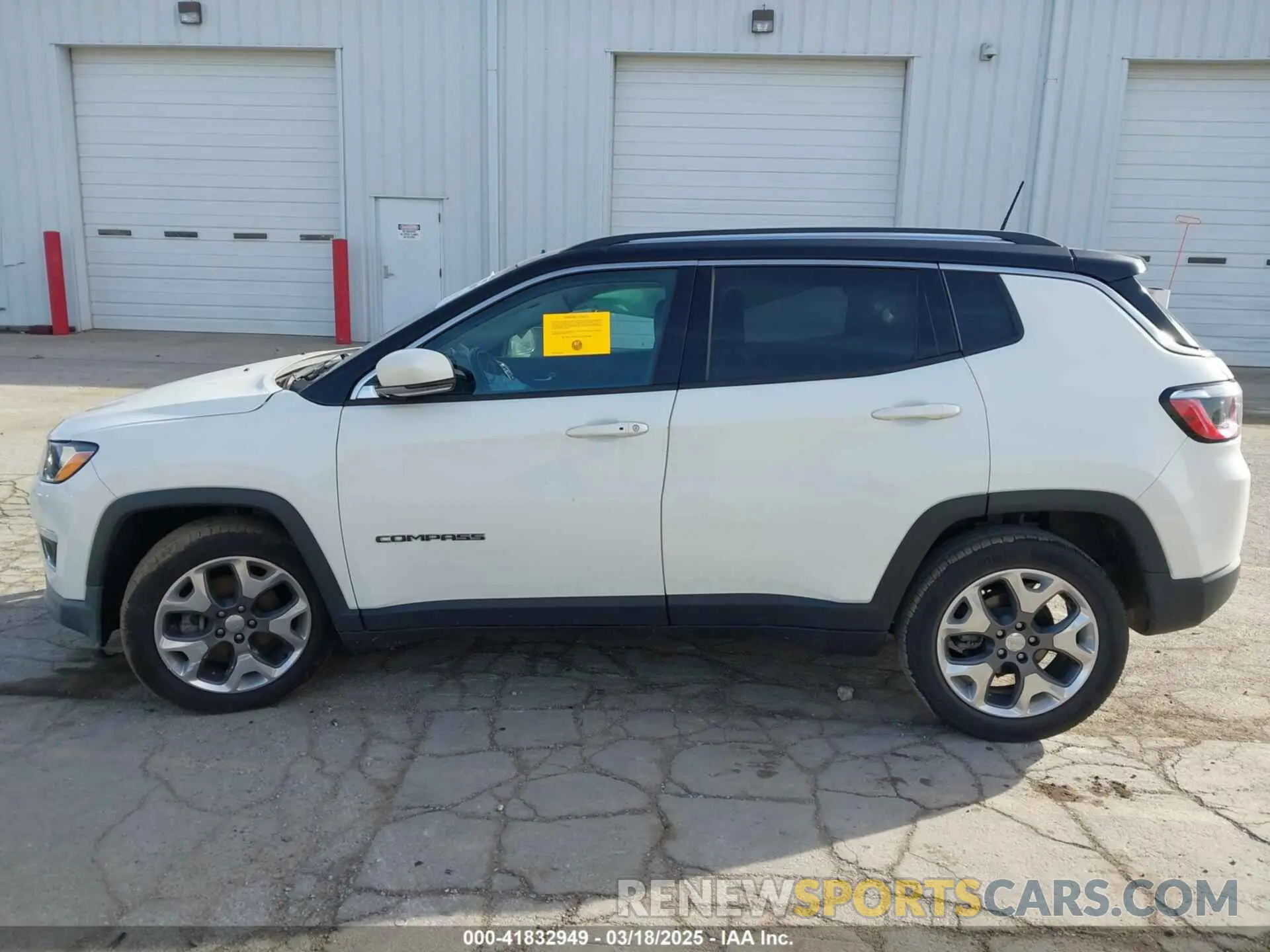 13 fotografías del automóvil dañado 3C4NJCCB2LT247237 JEEP COMPASS 2020