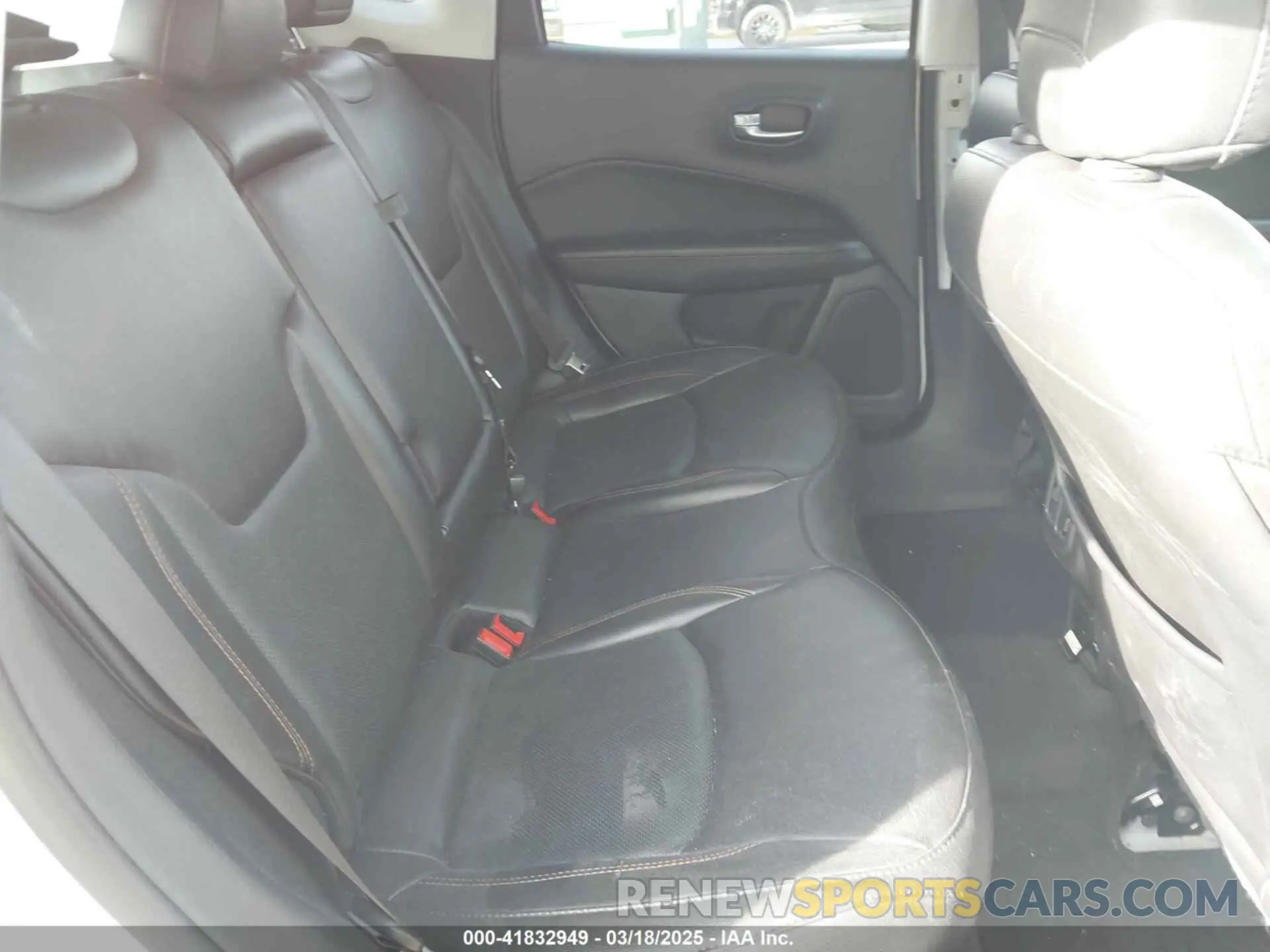 8 fotografías del automóvil dañado 3C4NJCCB2LT247237 JEEP COMPASS 2020