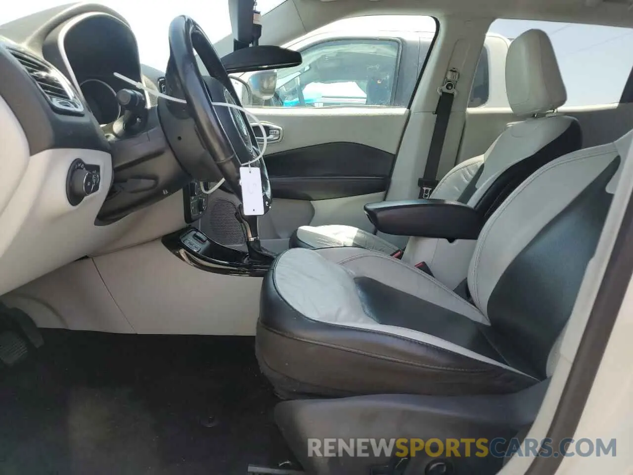 7 fotografías del automóvil dañado 3C4NJCCB7LT114392 JEEP COMPASS 2020