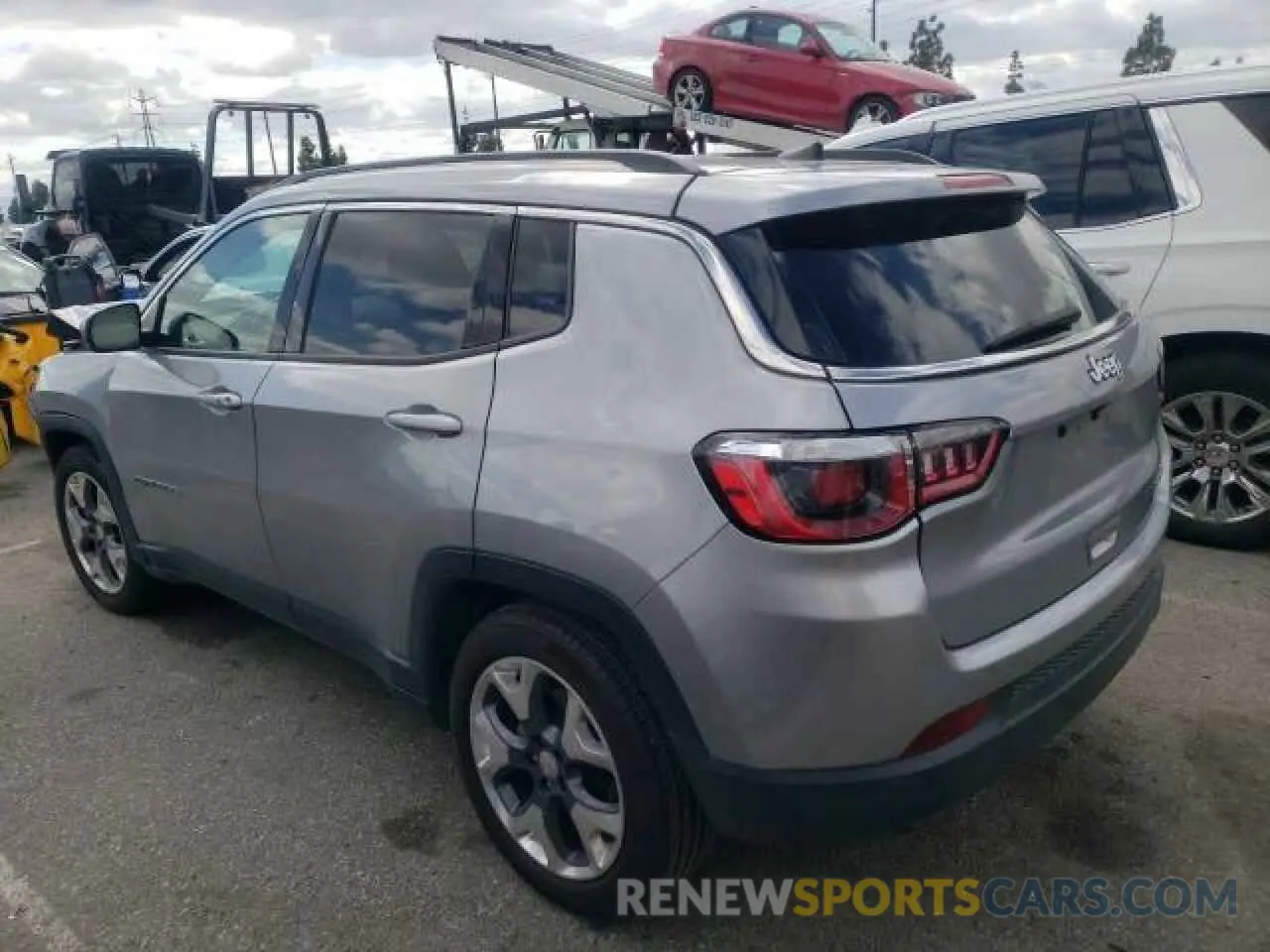 2 fotografías del automóvil dañado 3C4NJCCB7LT114456 JEEP COMPASS 2020