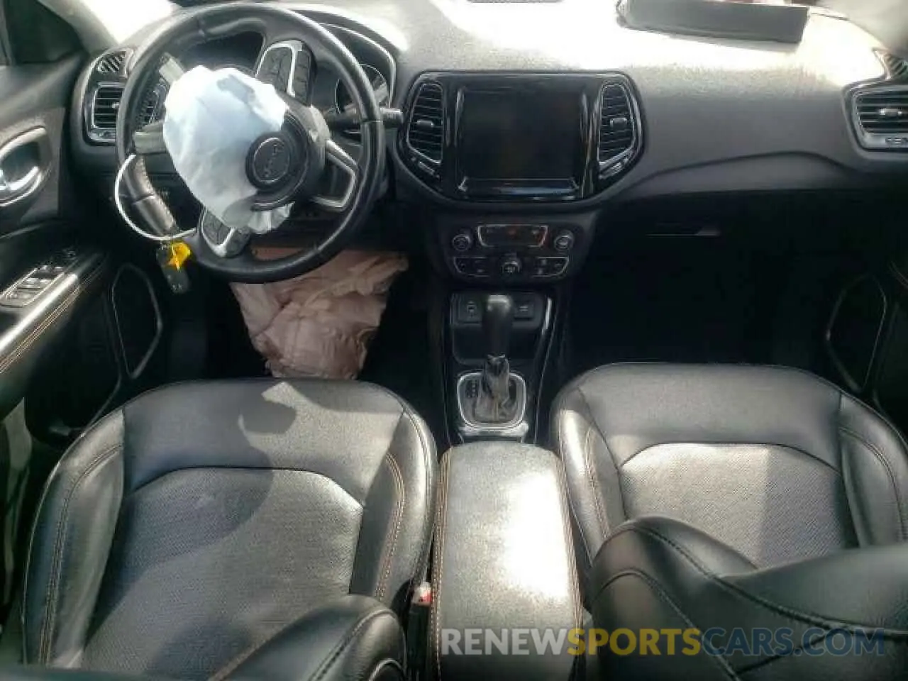 8 fotografías del automóvil dañado 3C4NJCCB7LT114456 JEEP COMPASS 2020