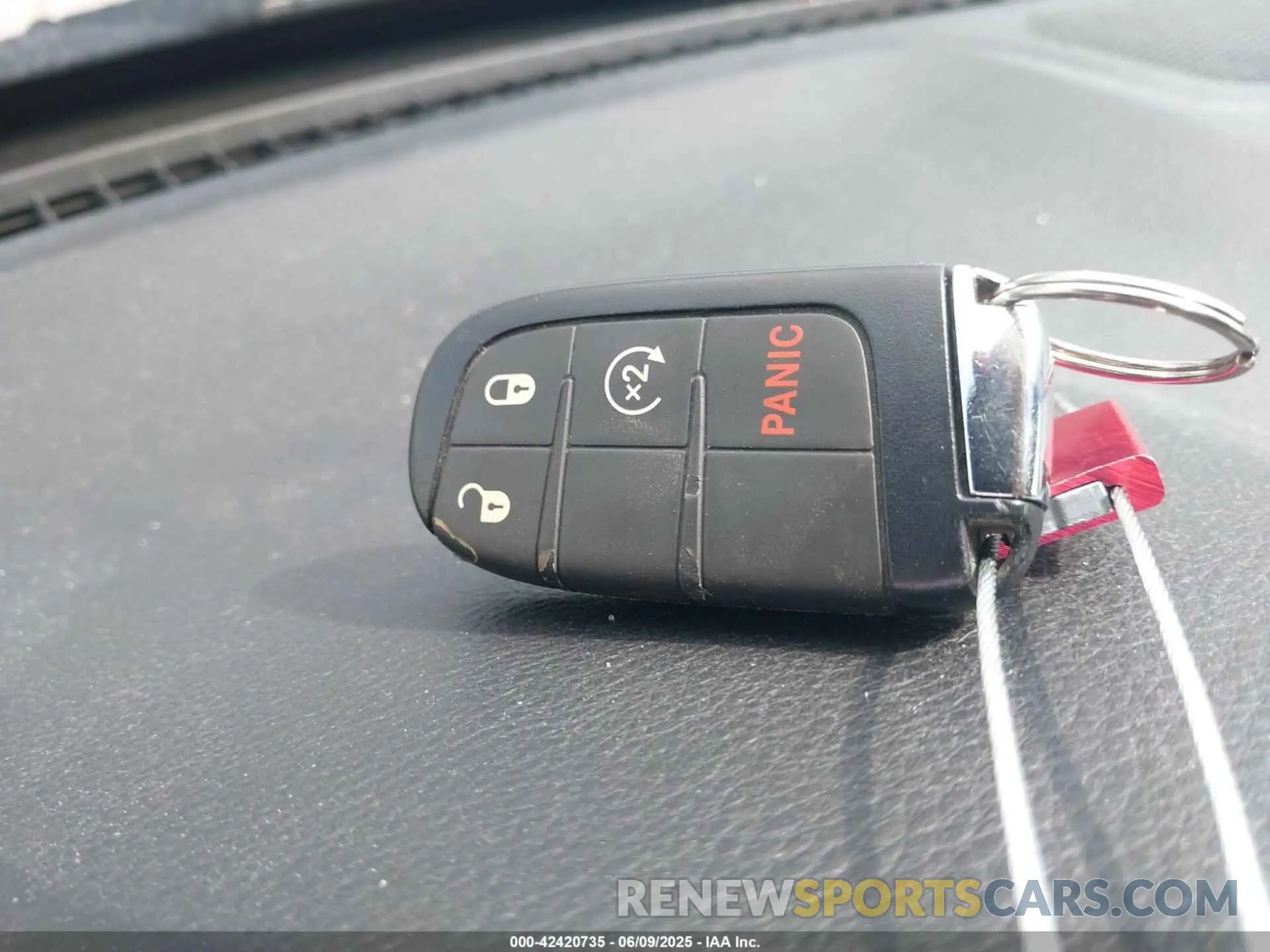 11 fotografías del automóvil dañado 3C4NJCCB8LT128866 JEEP COMPASS 2020