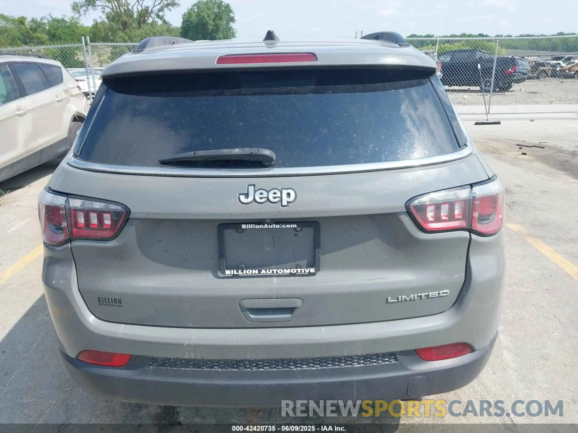 16 fotografías del automóvil dañado 3C4NJCCB8LT128866 JEEP COMPASS 2020