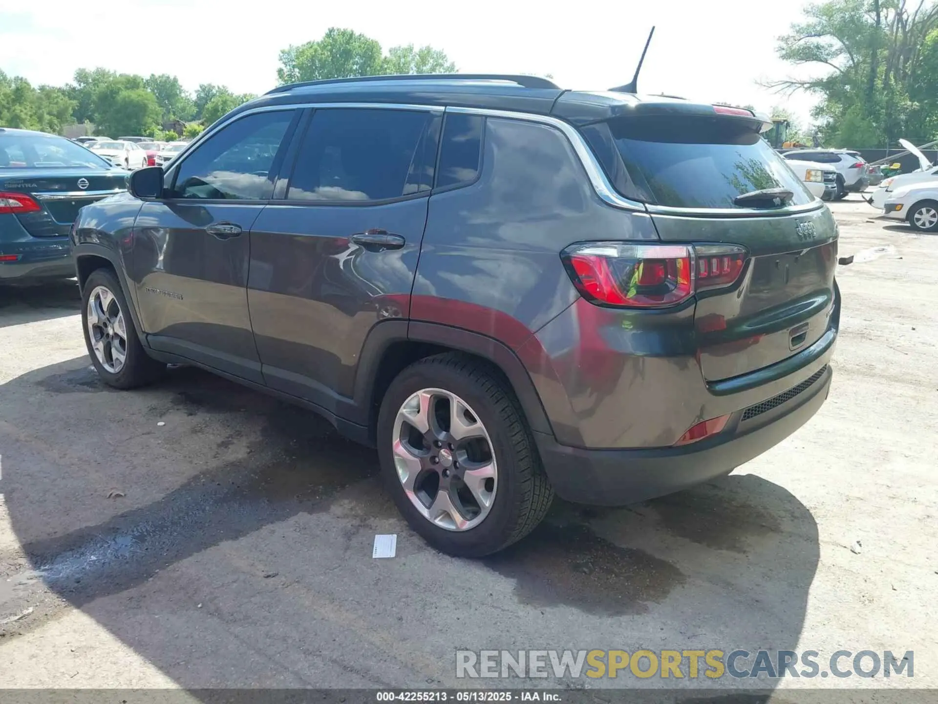 3 fotografías del automóvil dañado 3C4NJCCBXLT114497 JEEP COMPASS 2020