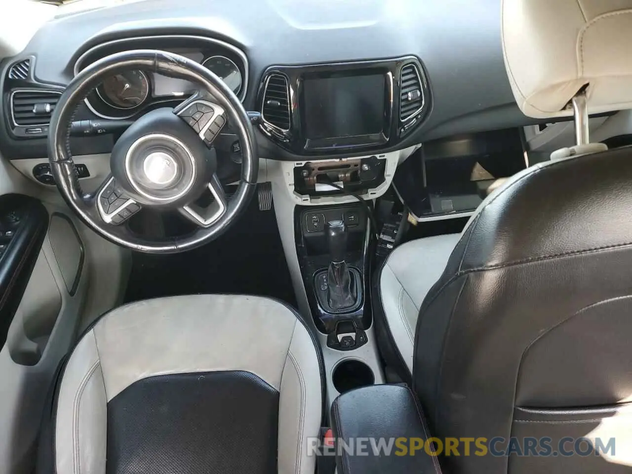 8 fotografías del automóvil dañado 3C4NJCCBXLT150691 JEEP COMPASS 2020