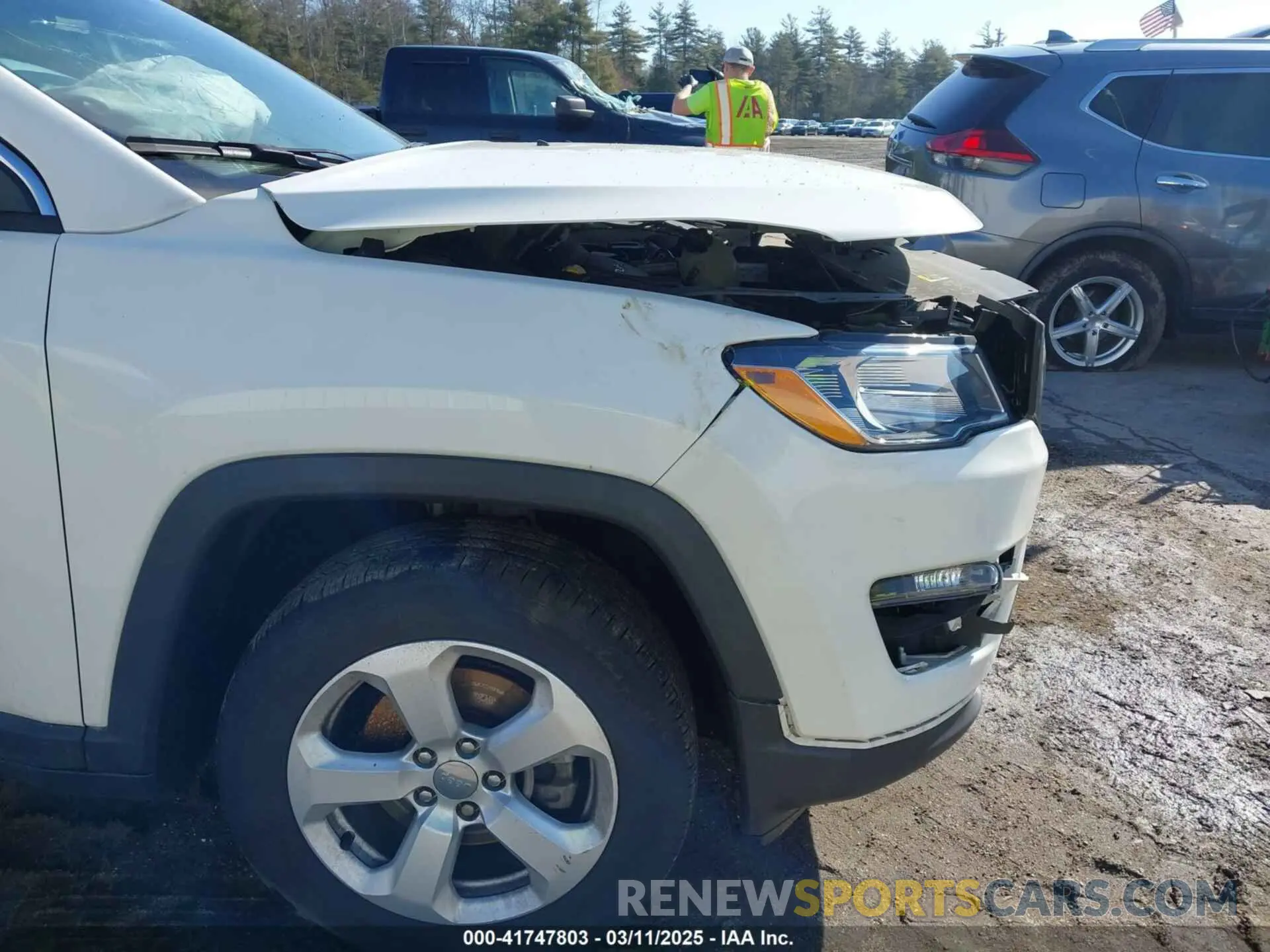 19 fotografías del automóvil dañado 3C4NJDBB0LT145359 JEEP COMPASS 2020
