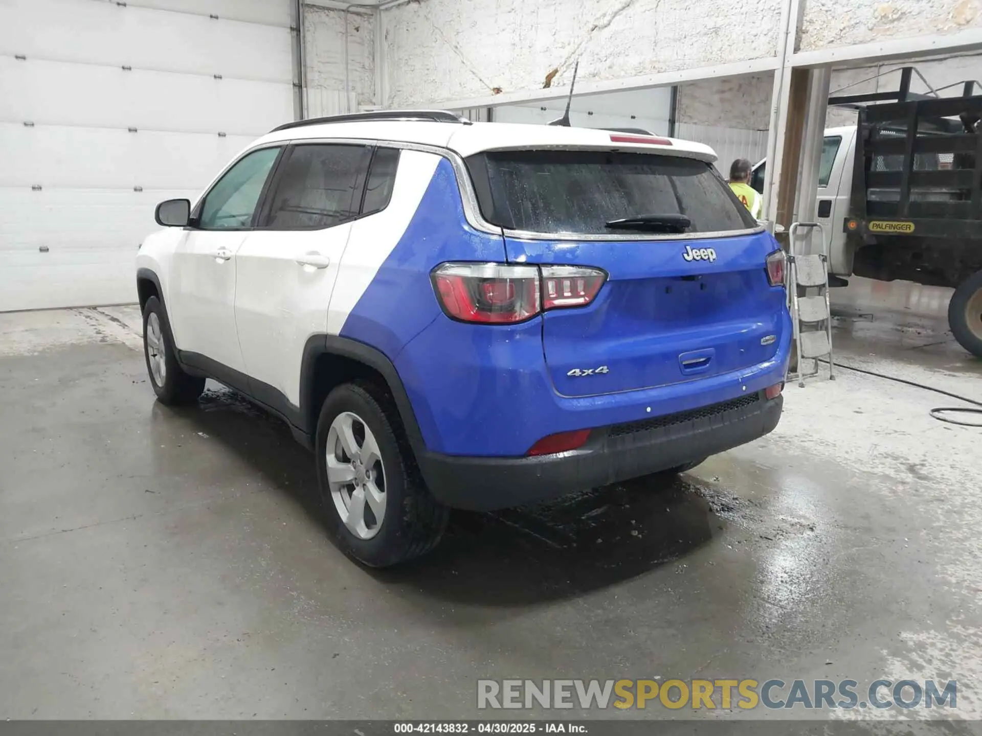 3 fotografías del automóvil dañado 3C4NJDBB0LT192598 JEEP COMPASS 2020