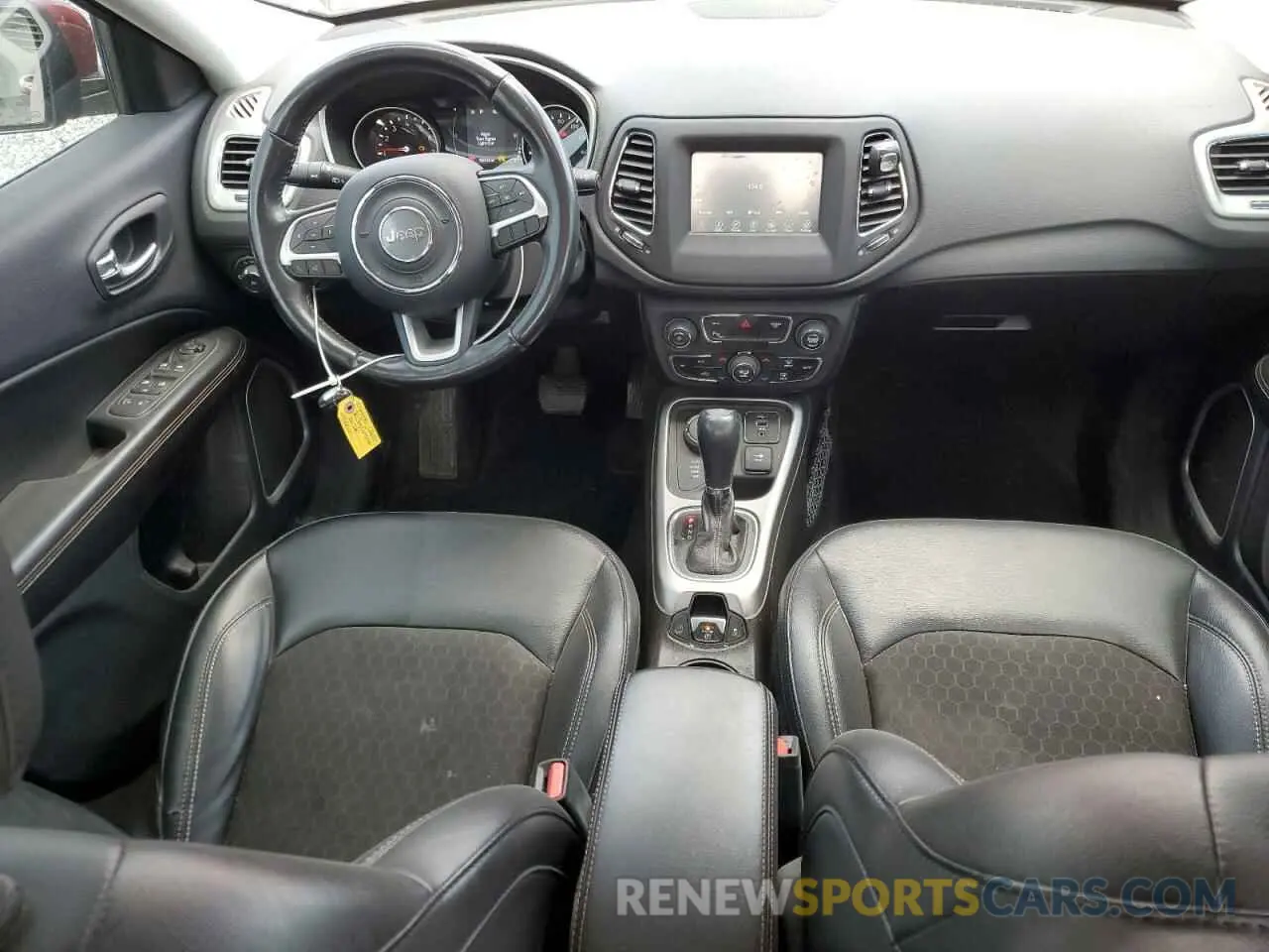 8 fotografías del automóvil dañado 3C4NJDBB1LT100320 JEEP COMPASS 2020