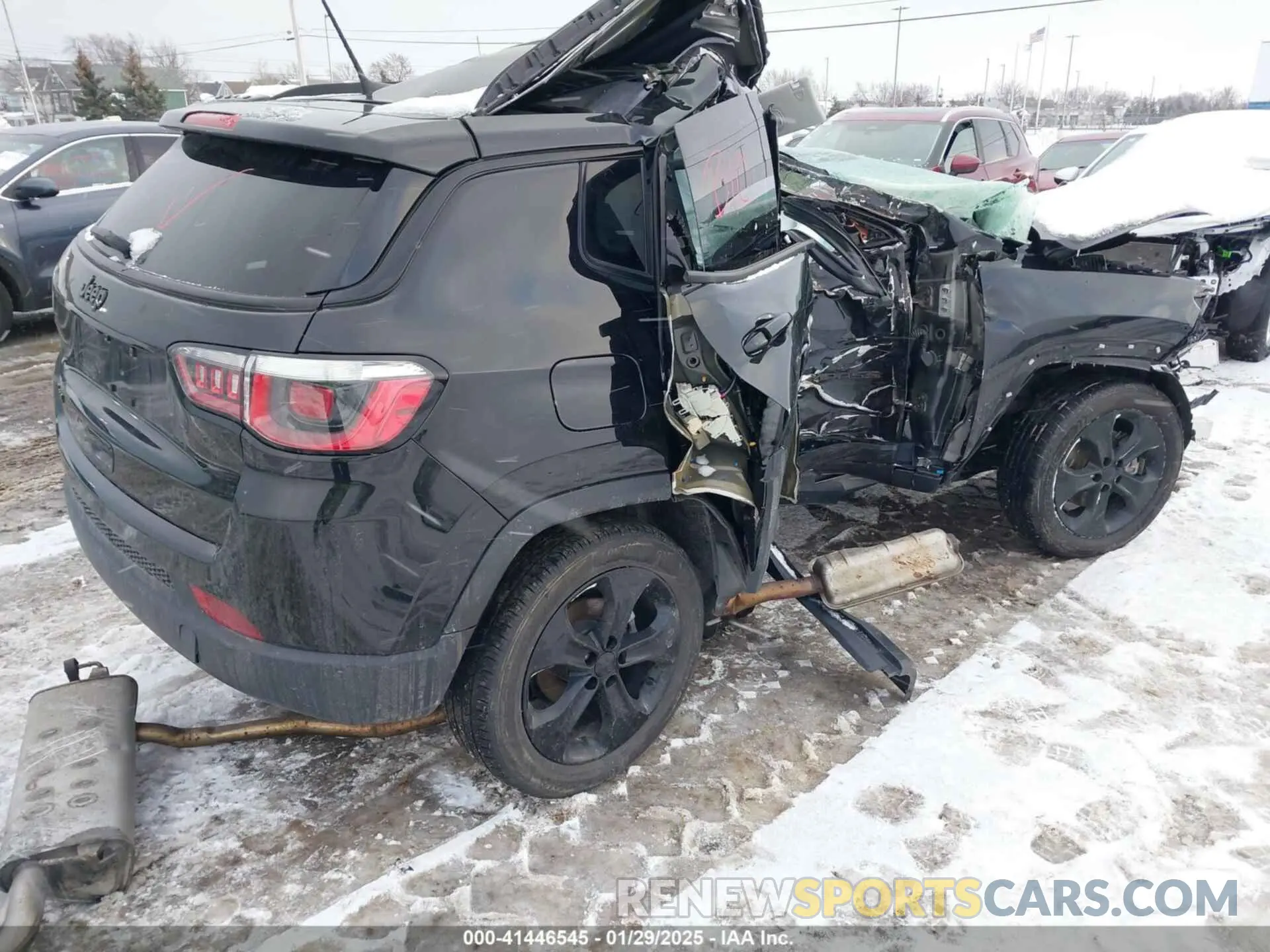 4 fotografías del automóvil dañado 3C4NJDBB1LT133401 JEEP COMPASS 2020