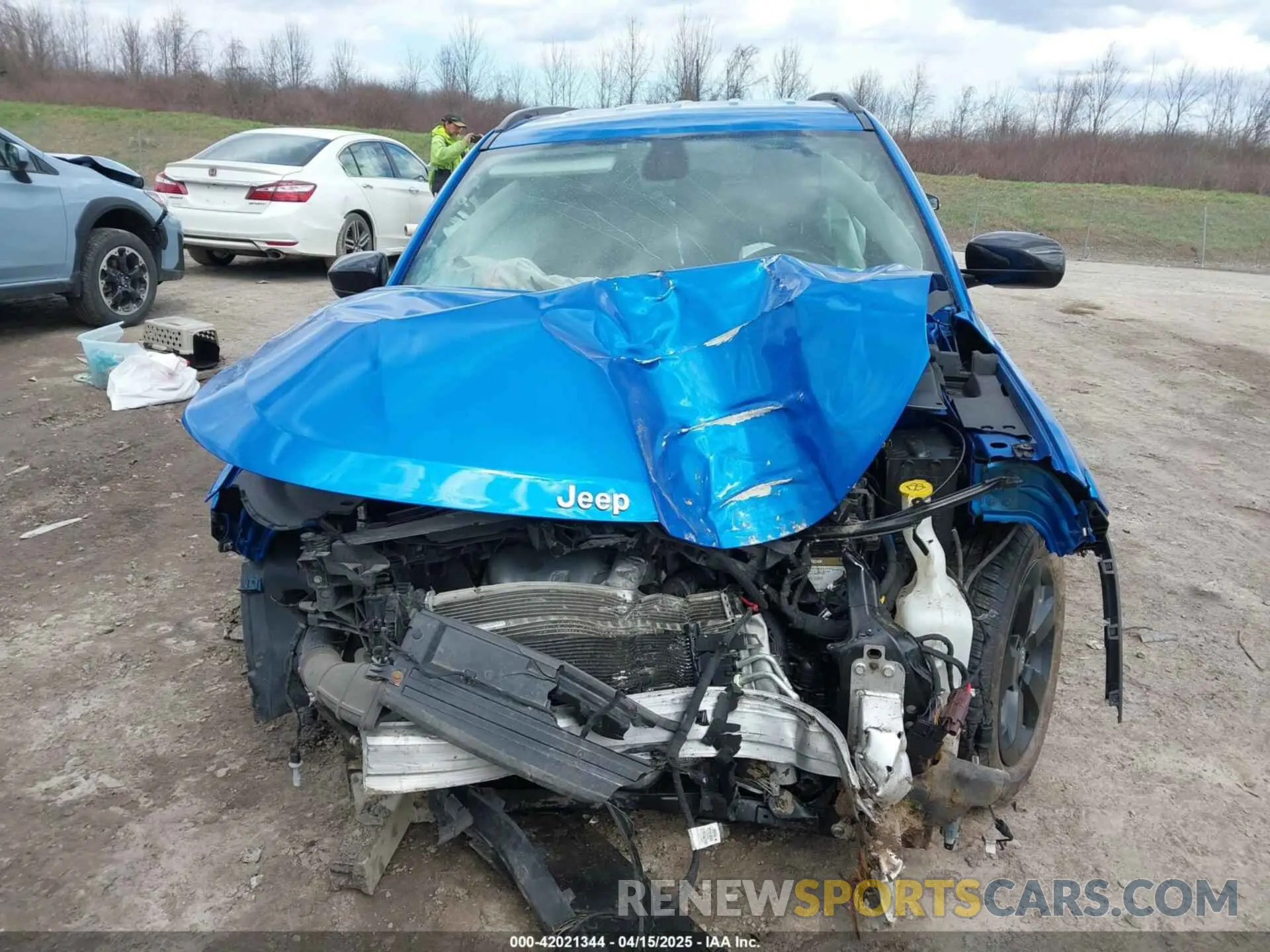 12 fotografías del automóvil dañado 3C4NJDBB1LT160484 JEEP COMPASS 2020