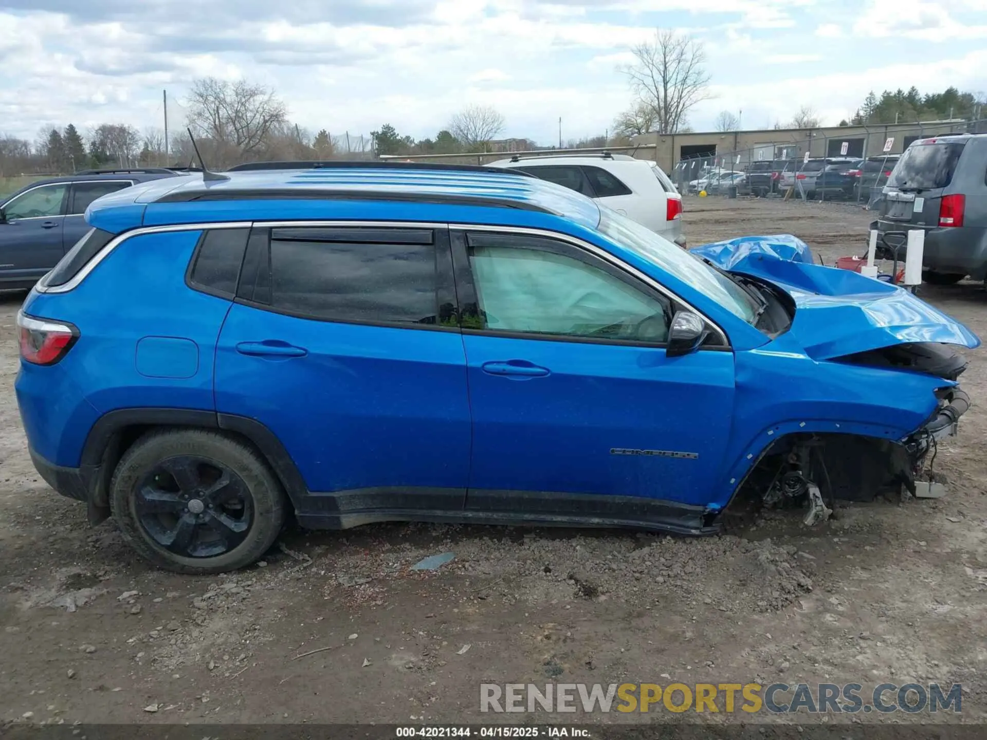 13 fotografías del automóvil dañado 3C4NJDBB1LT160484 JEEP COMPASS 2020