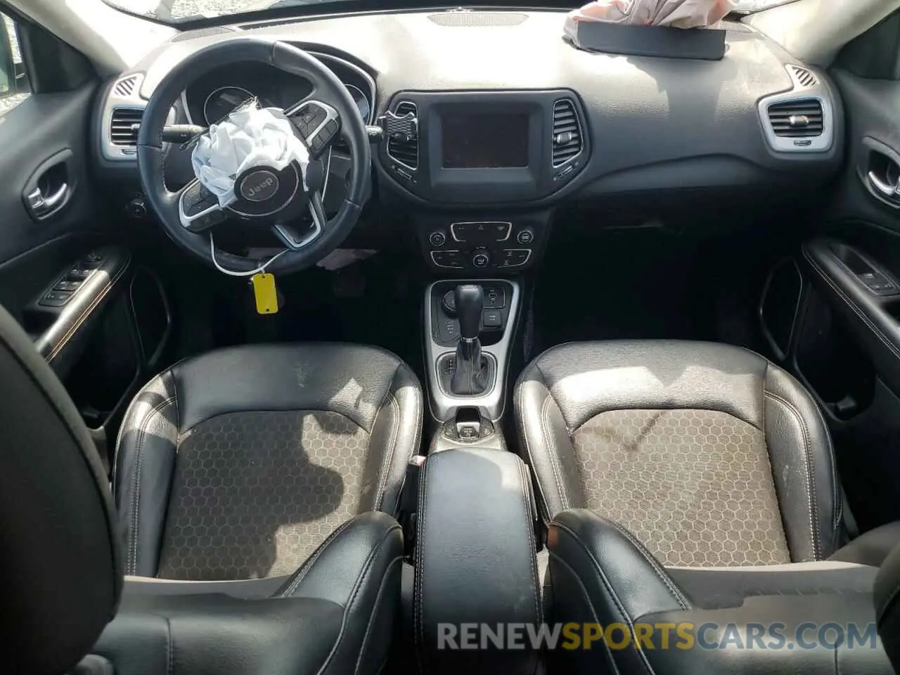 8 fotografías del automóvil dañado 3C4NJDBB2LT104280 JEEP COMPASS 2020