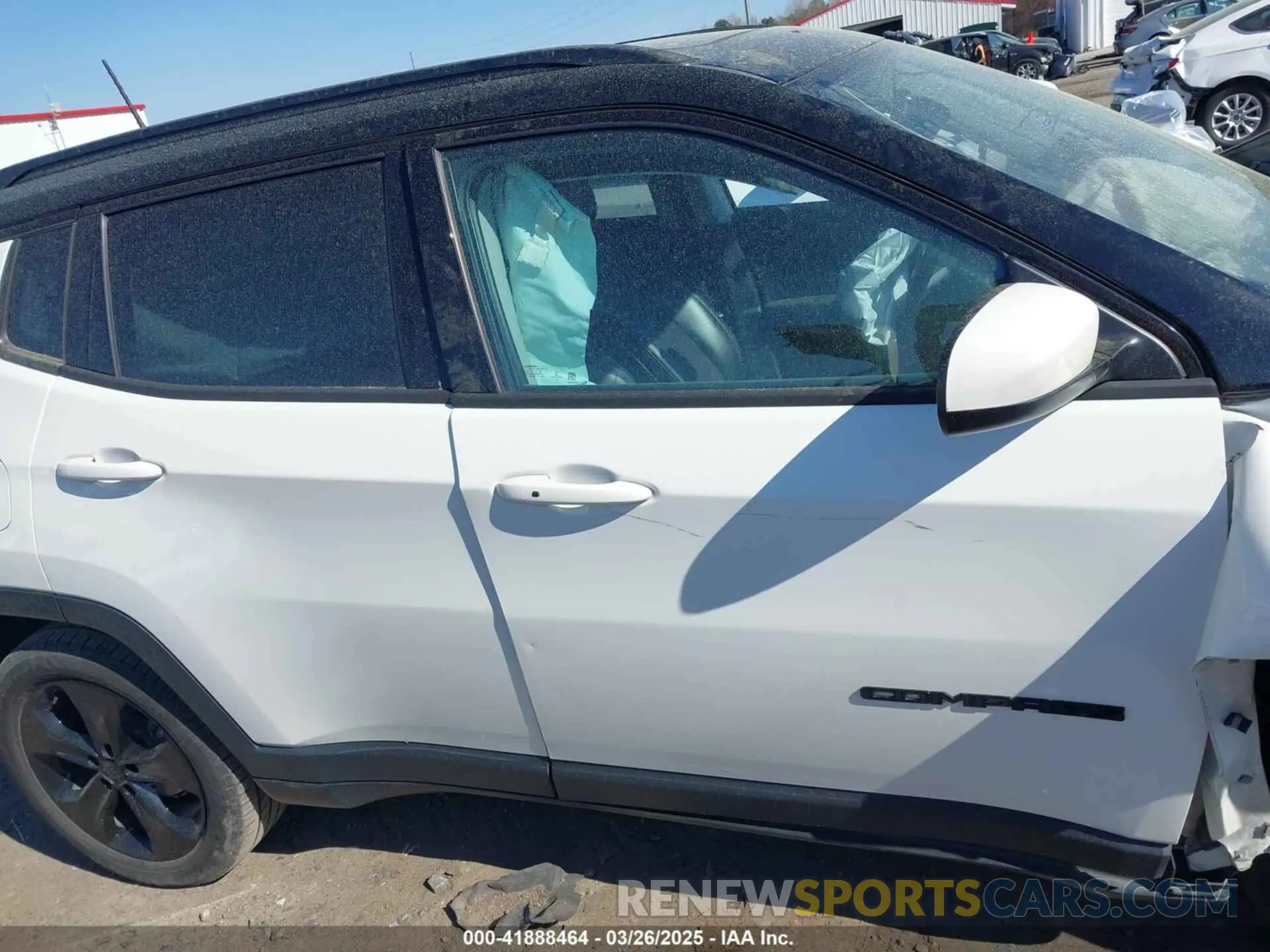 13 fotografías del automóvil dañado 3C4NJDBB2LT223947 JEEP COMPASS 2020
