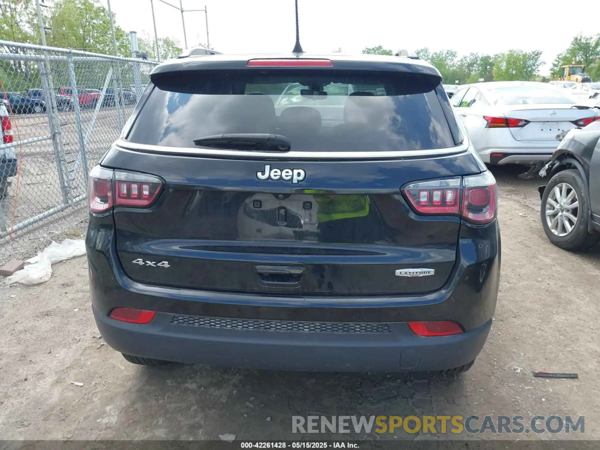16 fotografías del automóvil dañado 3C4NJDBB4LT167980 JEEP COMPASS 2020