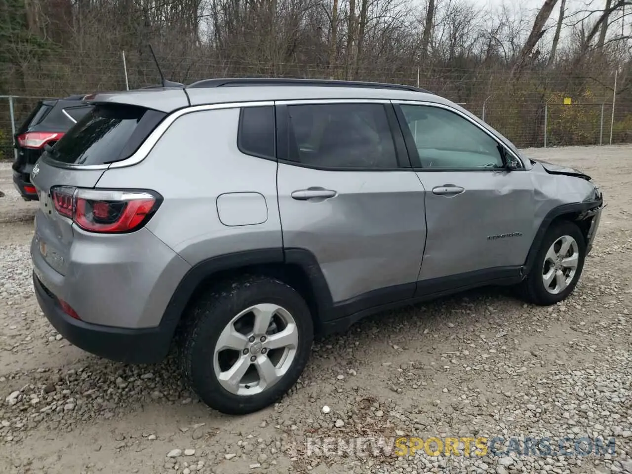 3 fotografías del automóvil dañado 3C4NJDBB6LT100572 JEEP COMPASS 2020