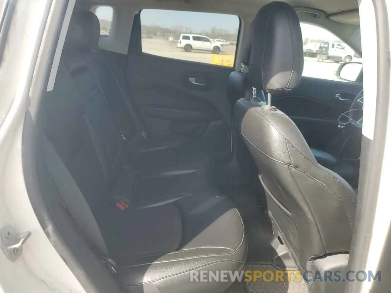 11 fotografías del automóvil dañado 3C4NJDBB6LT157600 JEEP COMPASS 2020