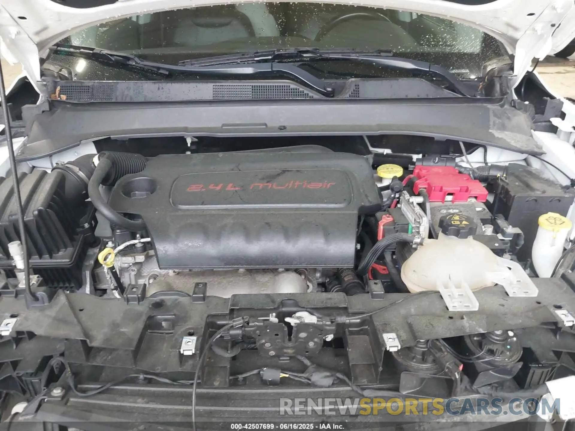 10 fotografías del automóvil dañado 3C4NJDBB6LT252156 JEEP COMPASS 2020