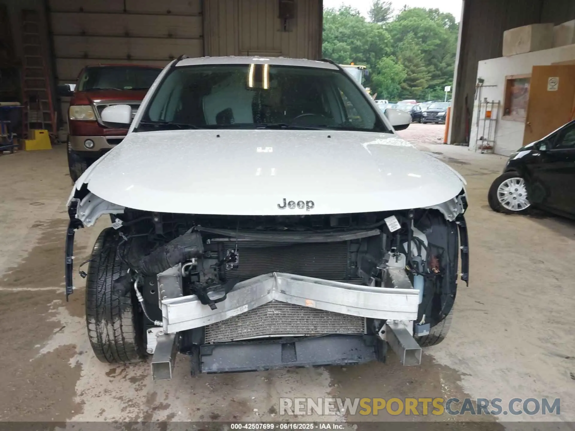 13 fotografías del automóvil dañado 3C4NJDBB6LT252156 JEEP COMPASS 2020