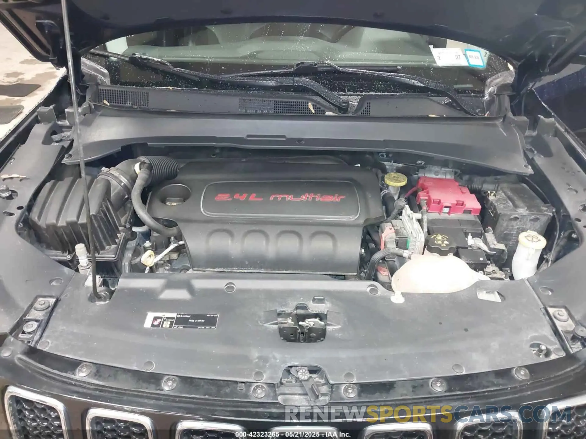 10 fotografías del automóvil dañado 3C4NJDBB9LT124543 JEEP COMPASS 2020