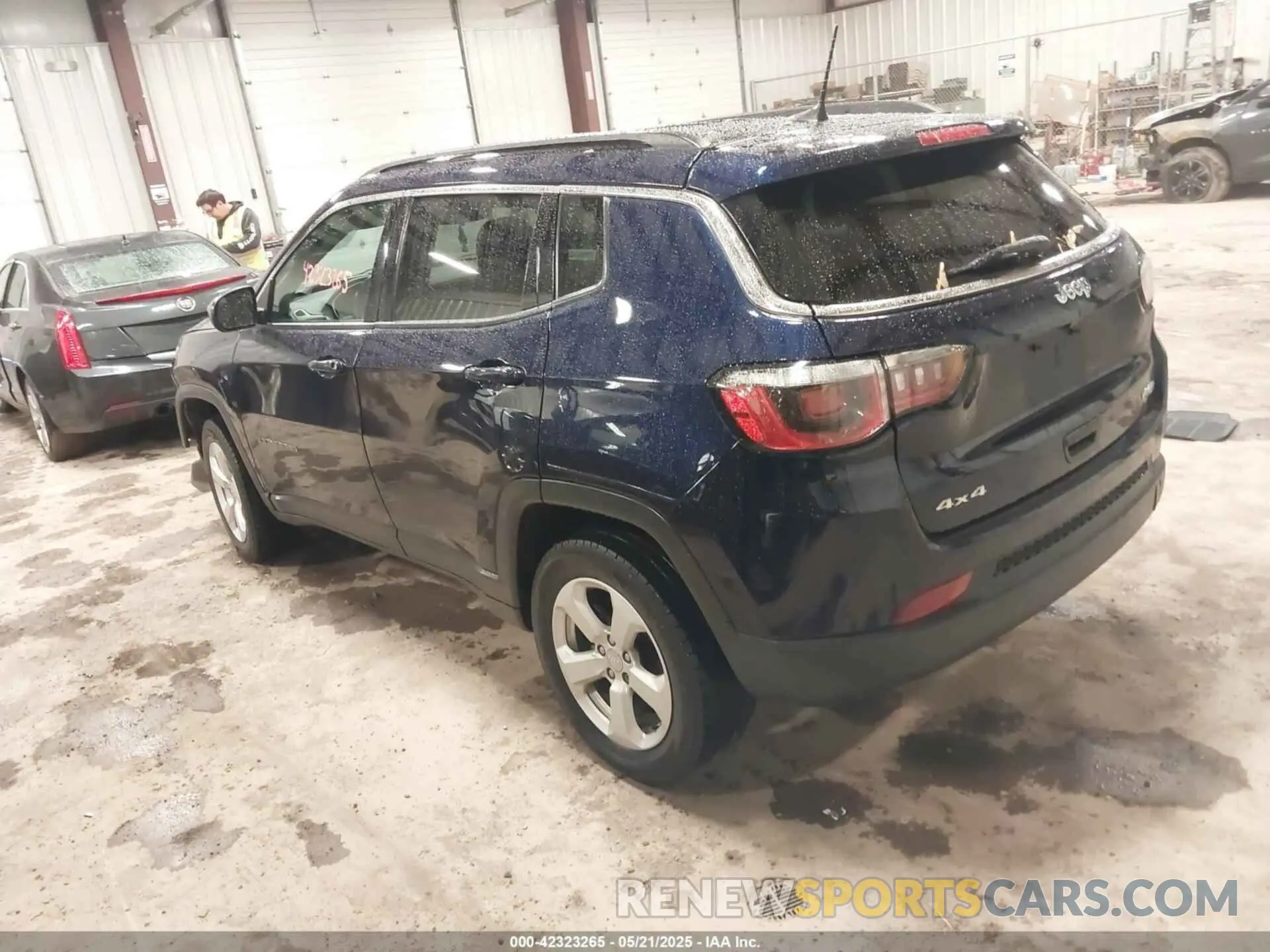3 fotografías del automóvil dañado 3C4NJDBB9LT124543 JEEP COMPASS 2020