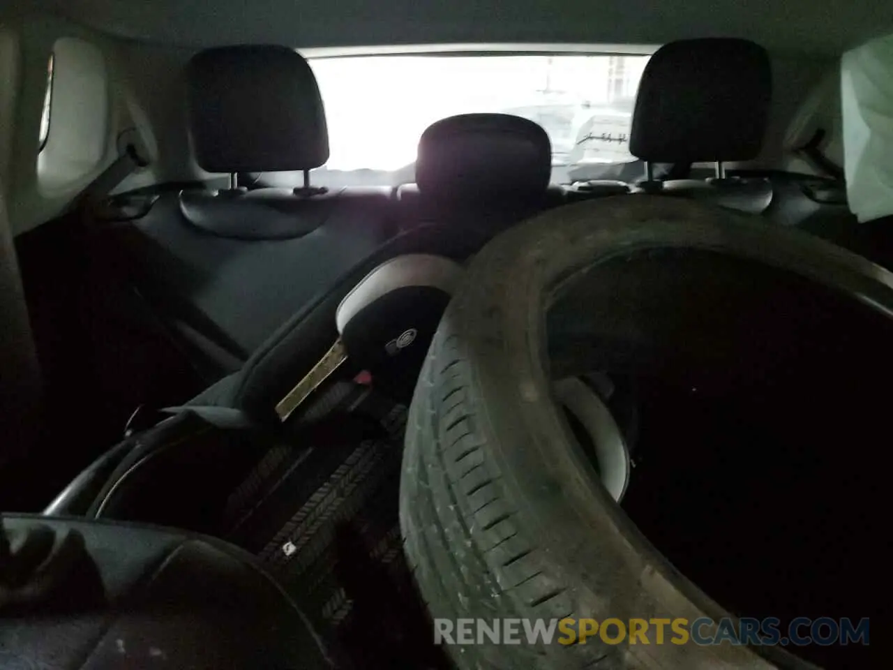10 fotografías del automóvil dañado 3C4NJDBBXLT150326 JEEP COMPASS 2020