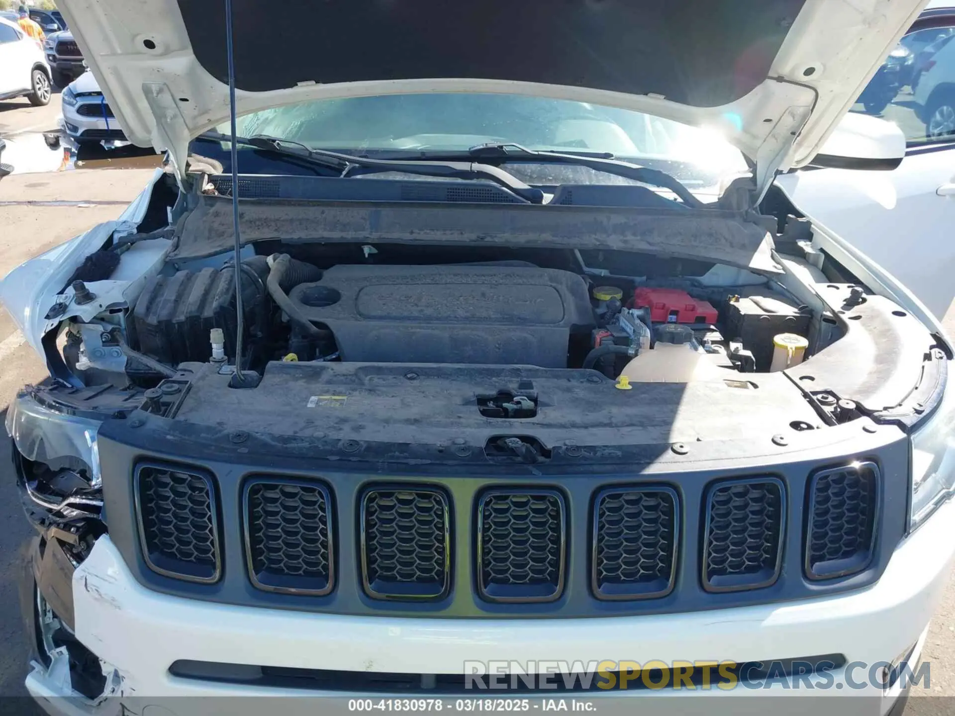 10 fotografías del automóvil dañado 3C4NJDBBXLT203932 JEEP COMPASS 2020